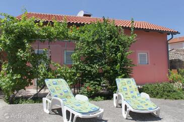 Property Sveti Jakov, Lošinj, Property 8057 - Apartments with pebble beach.
