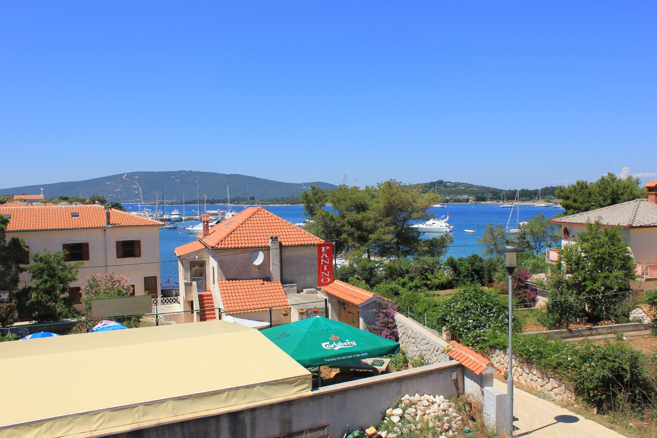 One bedroom apartment with terrace and sea view Ilovik, Lošinj  A-a