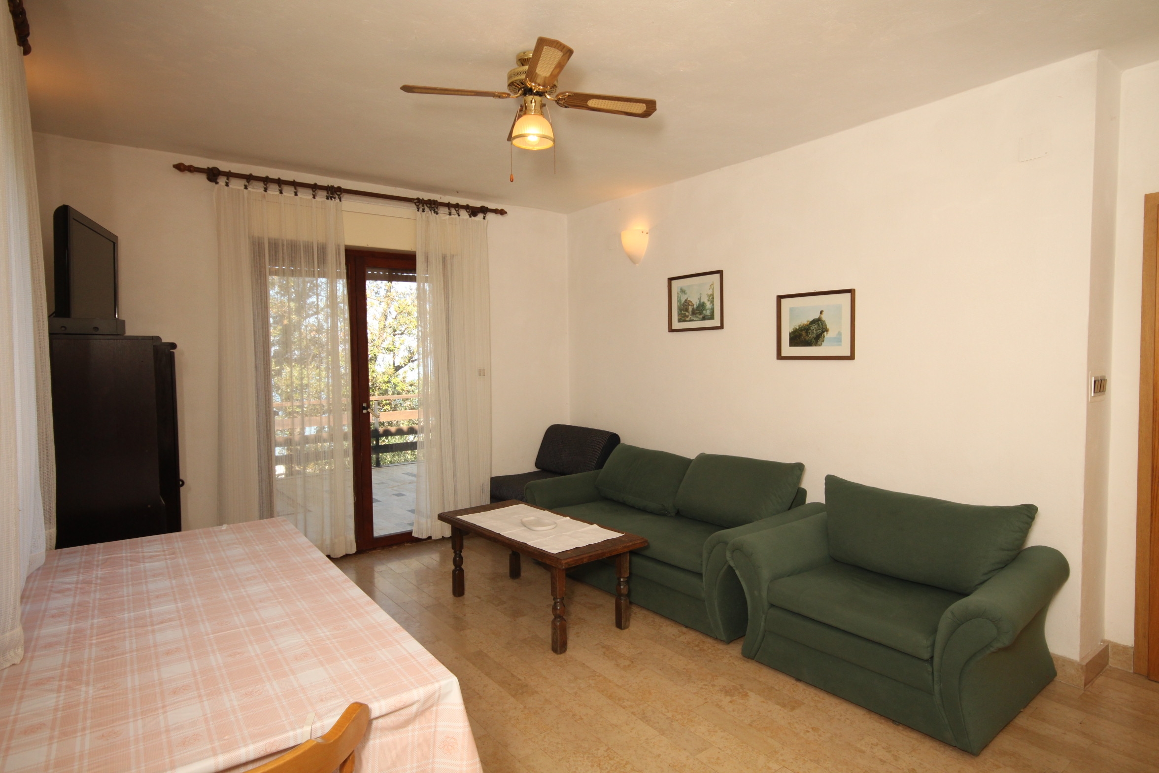 Three bedroom apartment near beach Cove Merašćica, Cres (A-8071-a)