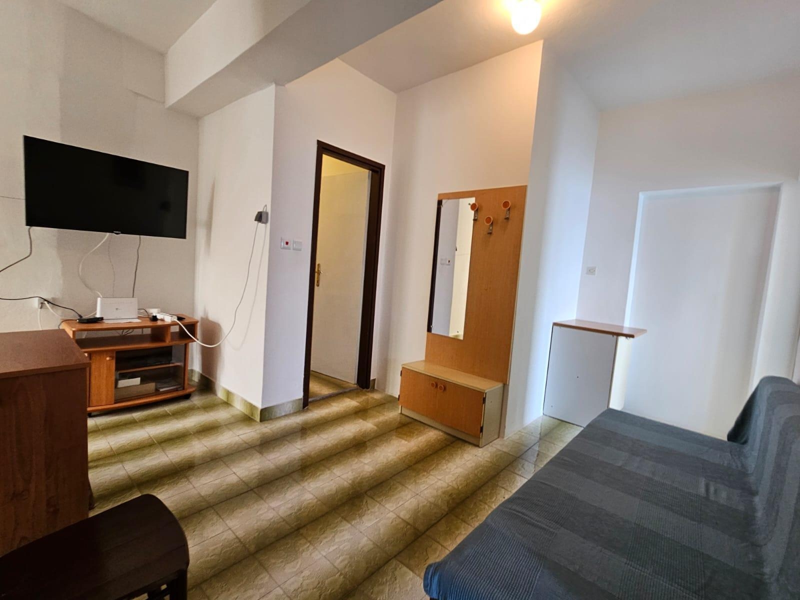 Two bedroom apartment near beach Savar, Dugi otok (A-8079-a)