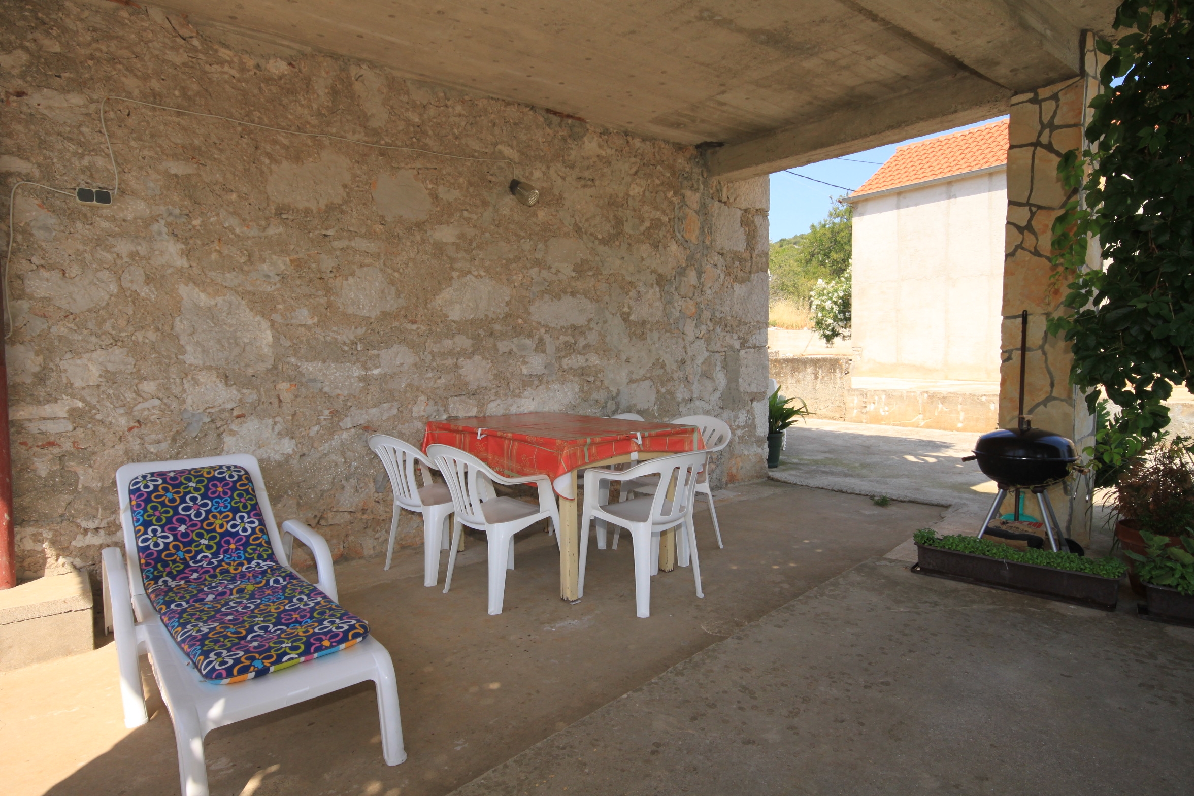Two bedroom apartment with terrace Sali, Dugi otok  A-b