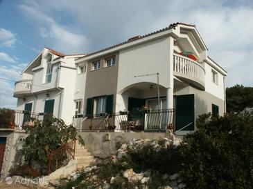 Property Tisno, Murter, Property 809 - Apartments near sea with pebble beach.