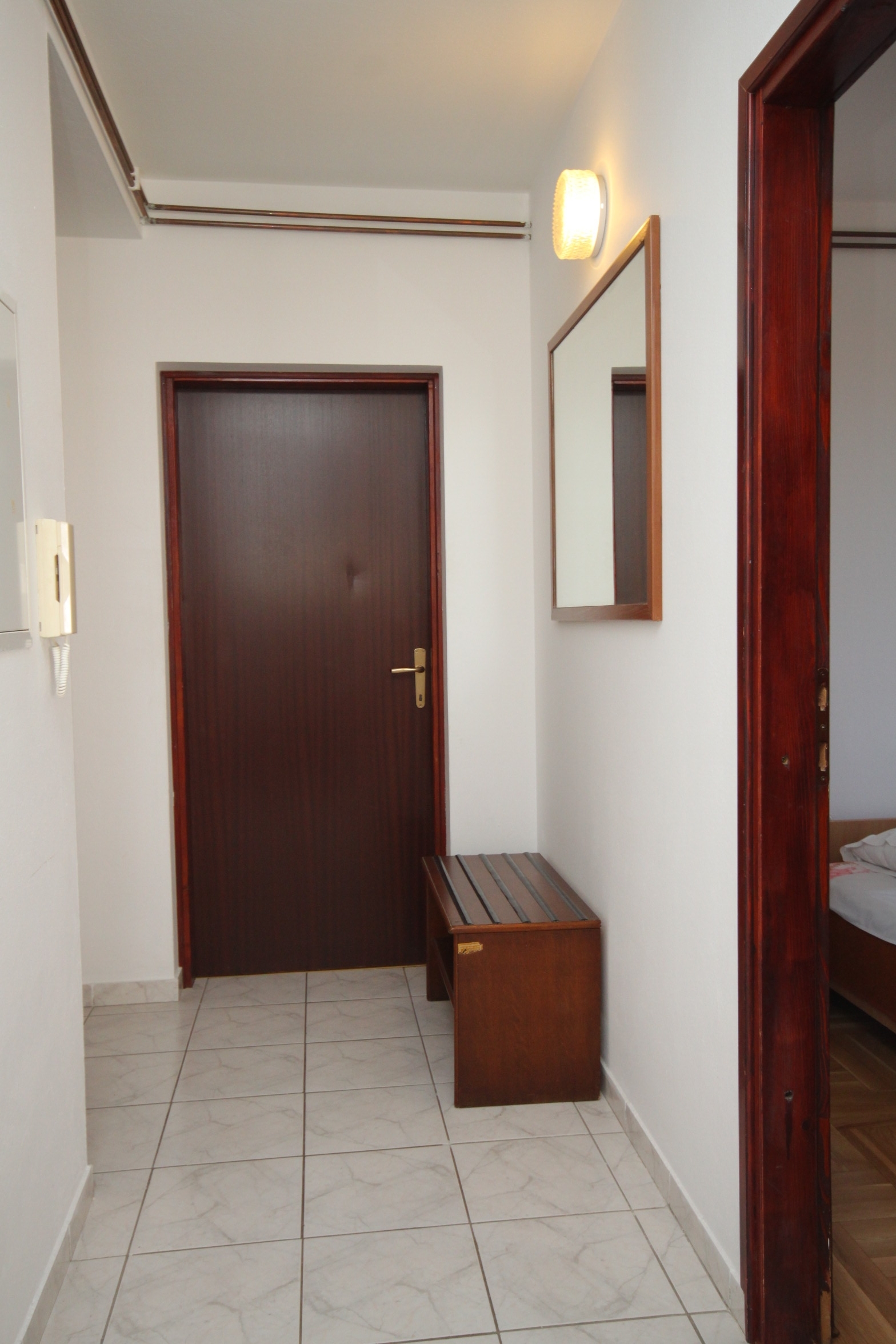 Two bedroom apartment with terrace and sea view Mali Lošinj, Lošinj  A-a