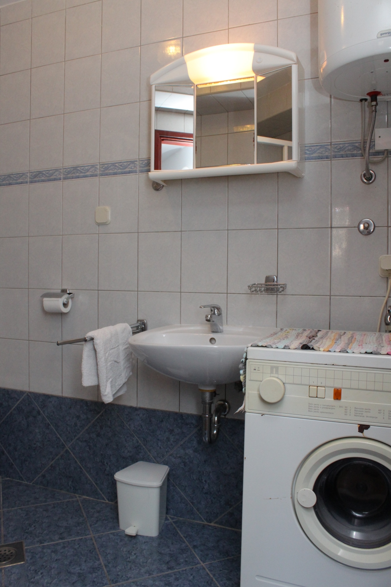 Two bedroom apartment with terrace Mali Lošinj, Lošinj  A-c