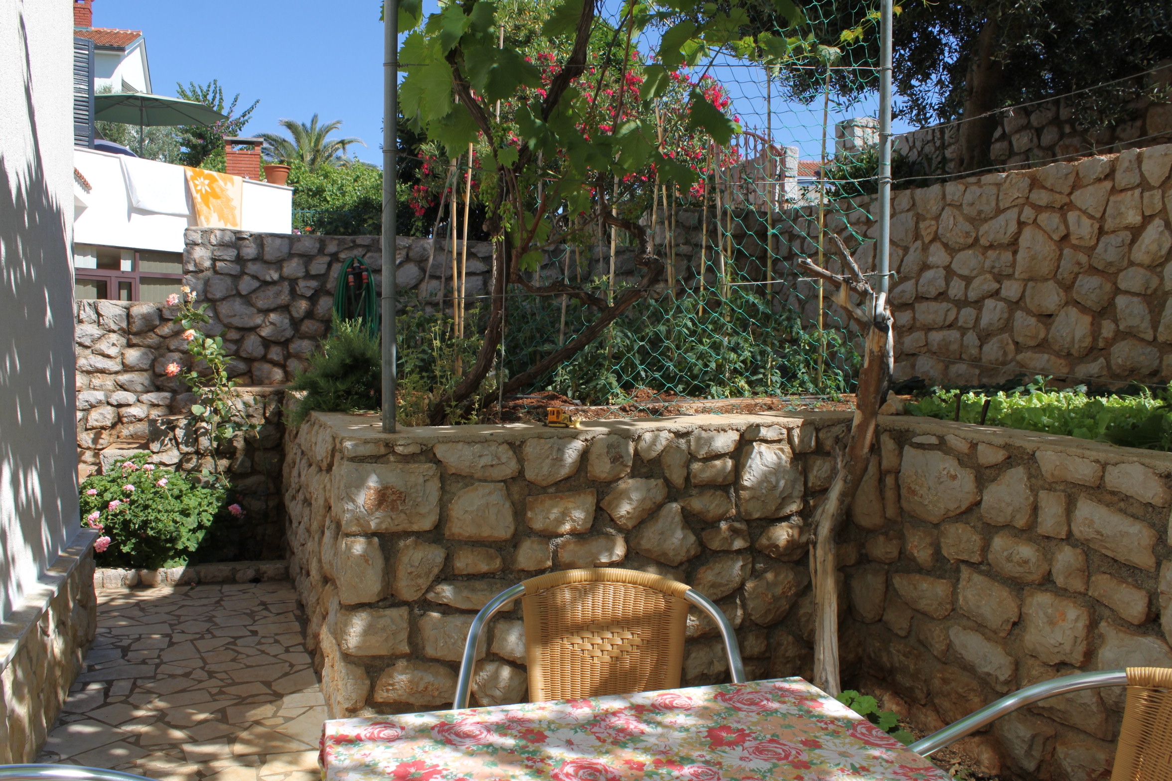Two bedroom apartment with terrace Mali Lošinj, Lošinj  A-c