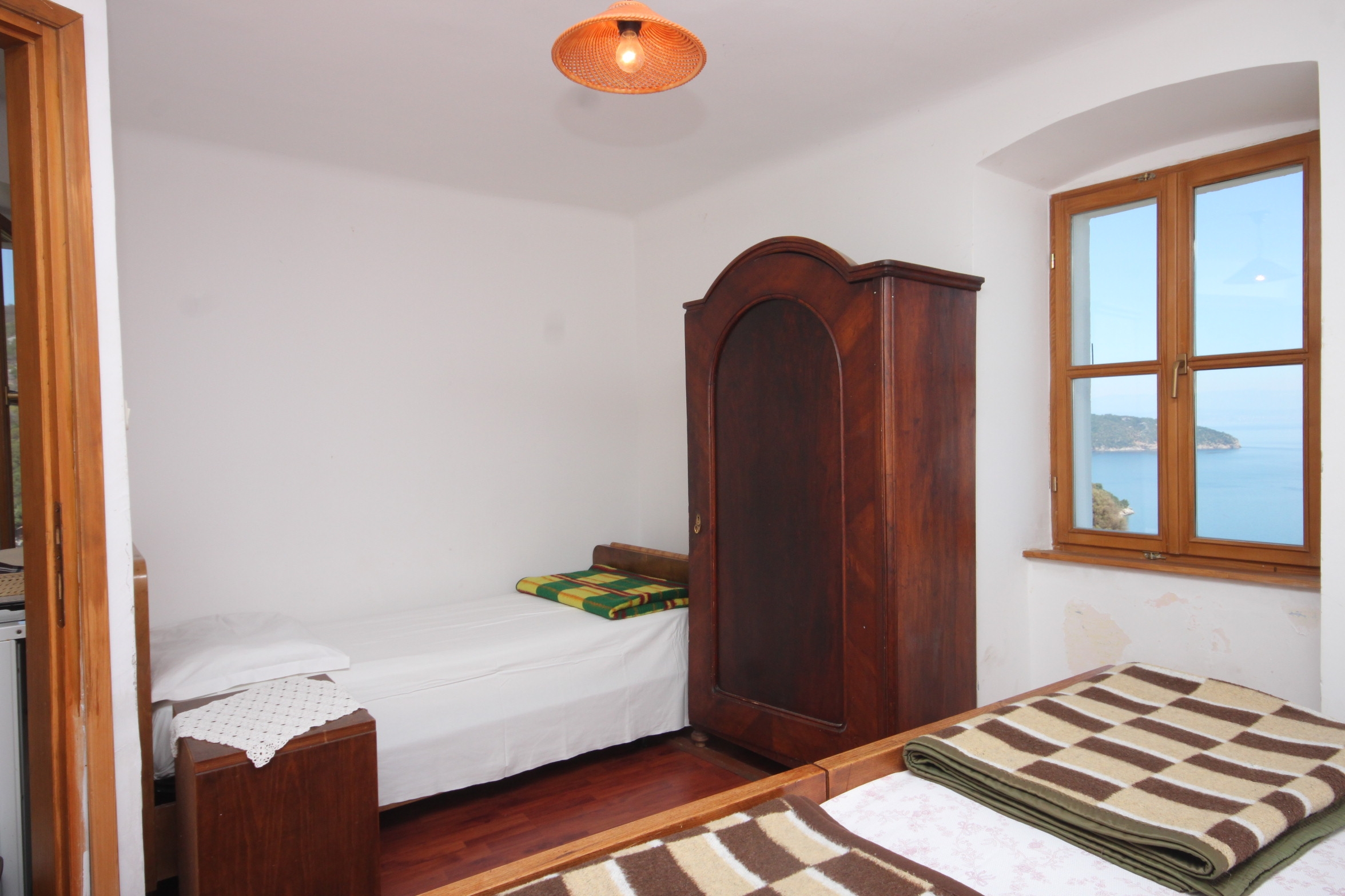 One bedroom apartment with air-conditioning Beli, Cres  A-b