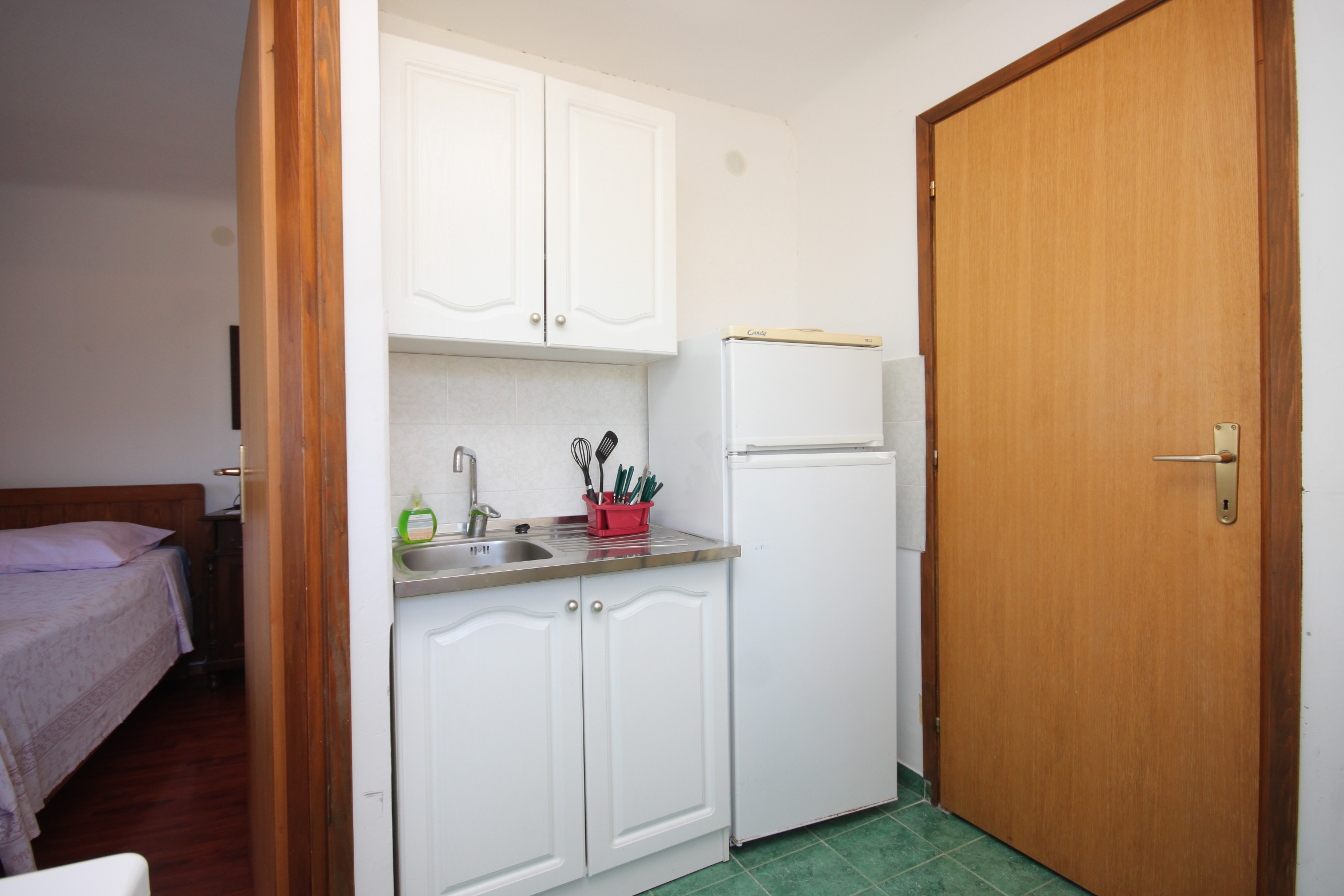 One bedroom apartment with air-conditioning Beli, Cres  A-b