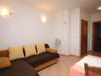 Living room Božava, Living room in the apartment, air condition available and WiFi.