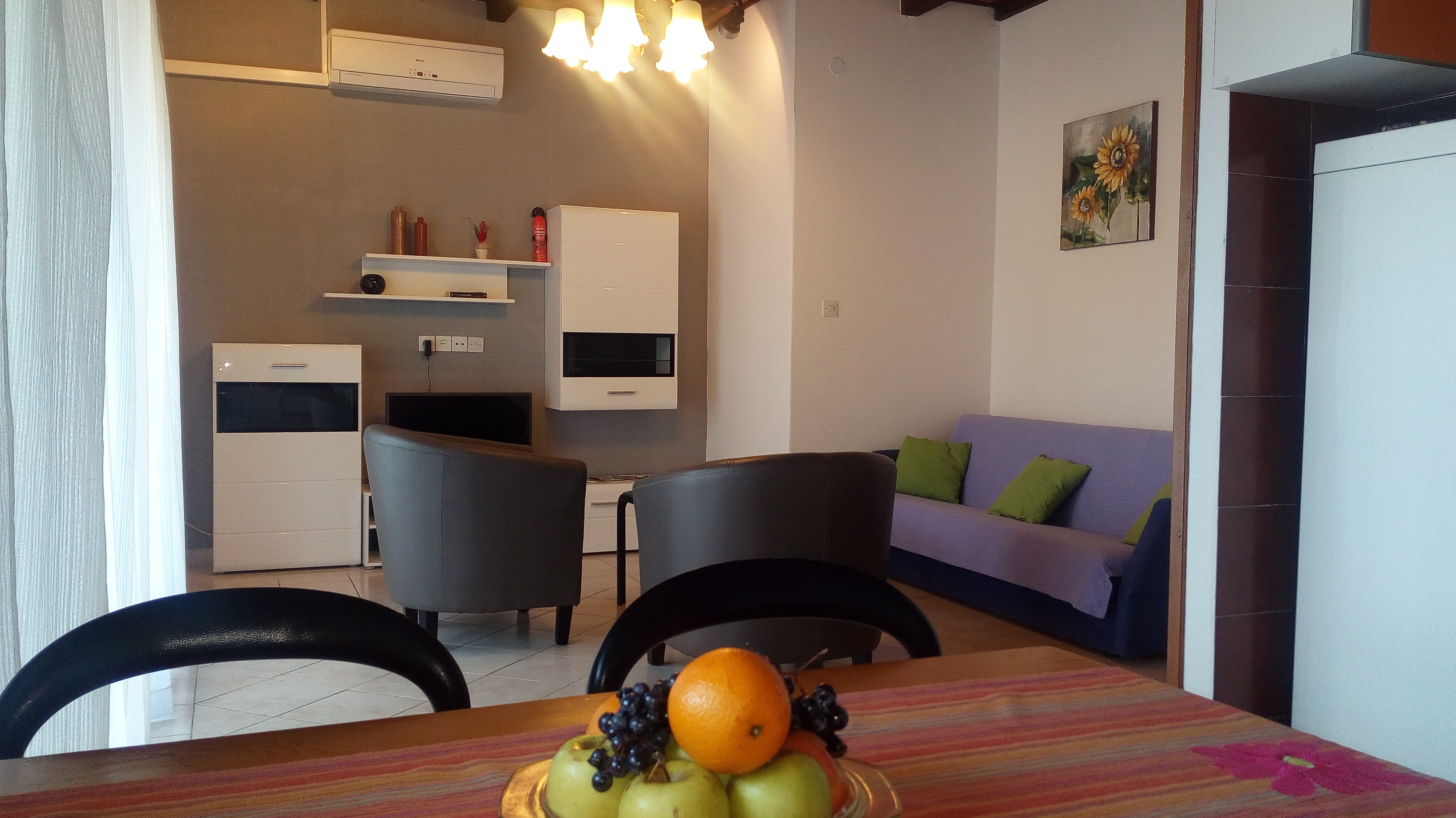 Two bedroom apartment near beach Tisno, Murter  A-a