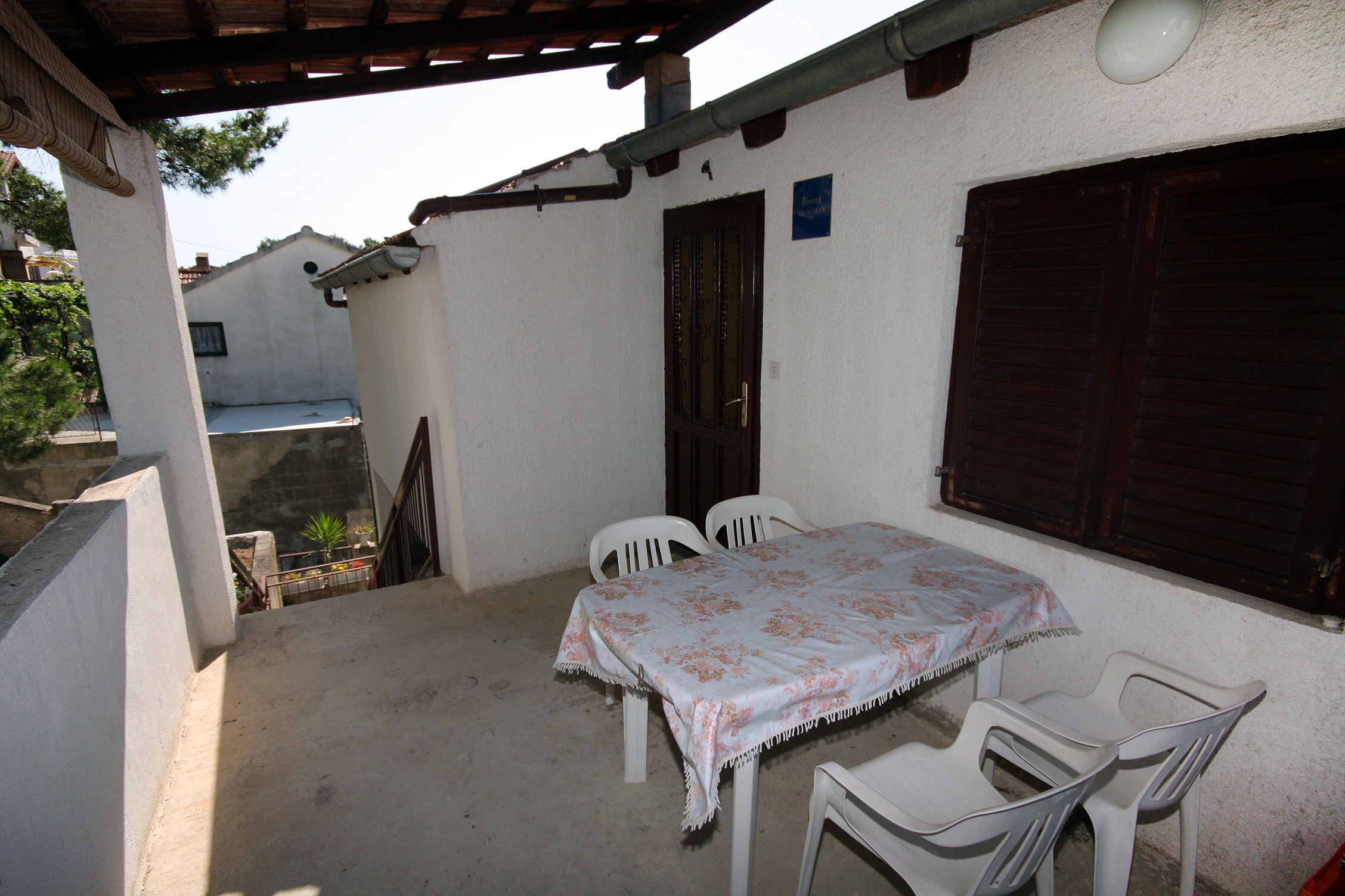 Two bedroom apartment near beach Tisno, Murter  A-a