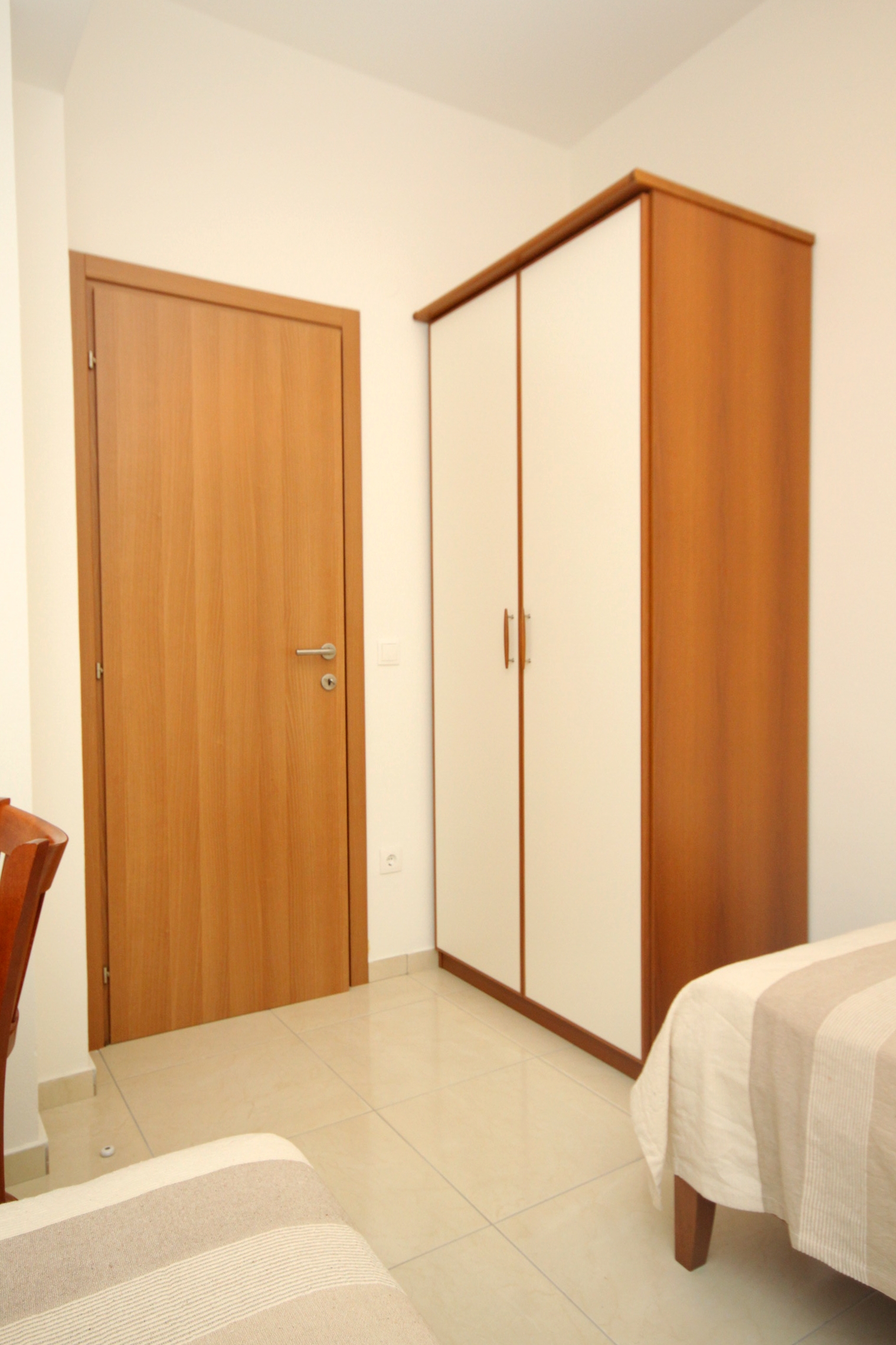 Two bedroom apartment near beach Verunić, Dugi otok  A-a