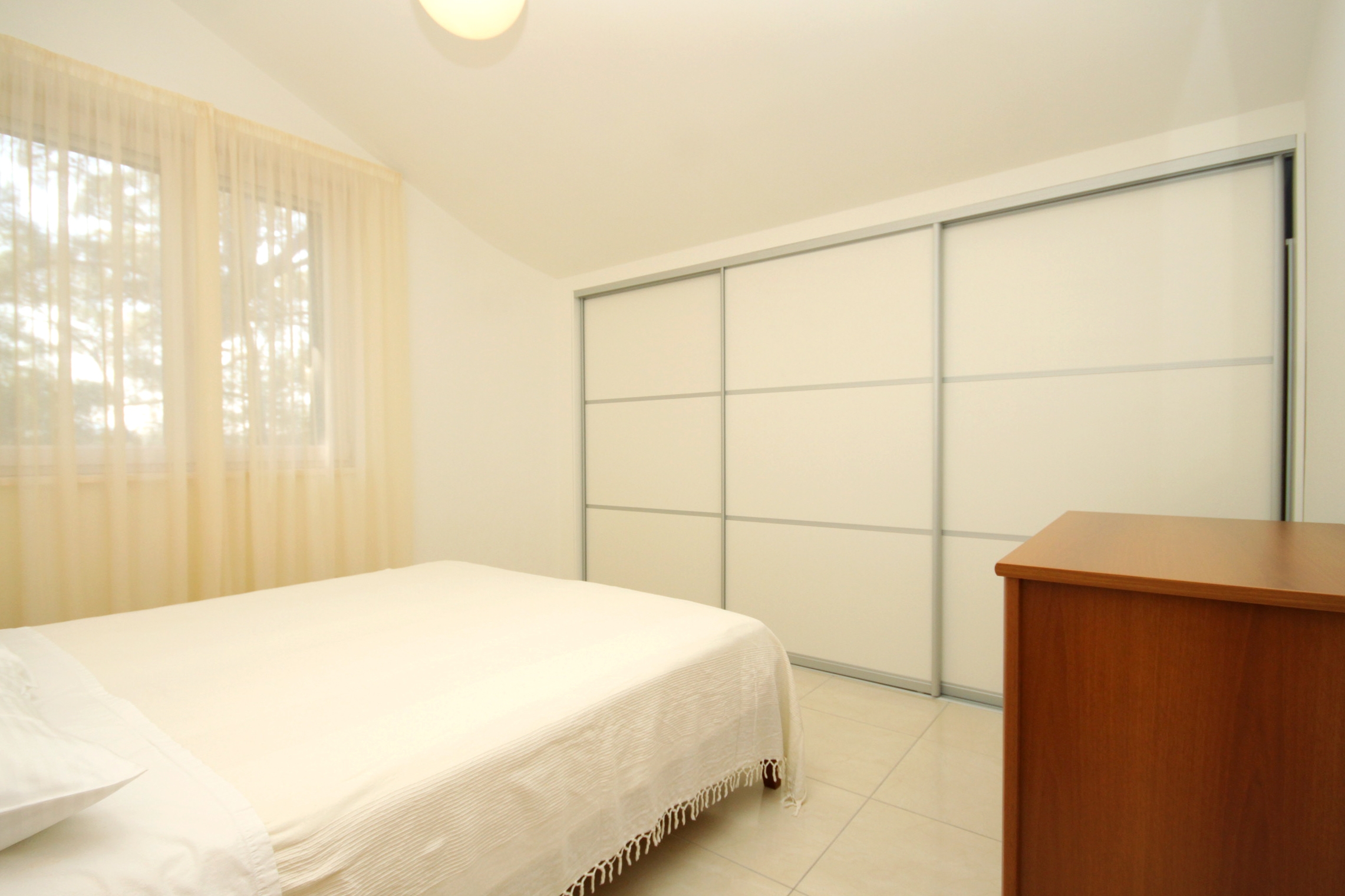 Two bedroom apartment near beach Verunić, Dugi otok  A-a