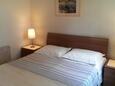 Verunić, Schlafzimmer in folgender Unterkunftsart apartment, Haustiere erlaubt und WiFi.