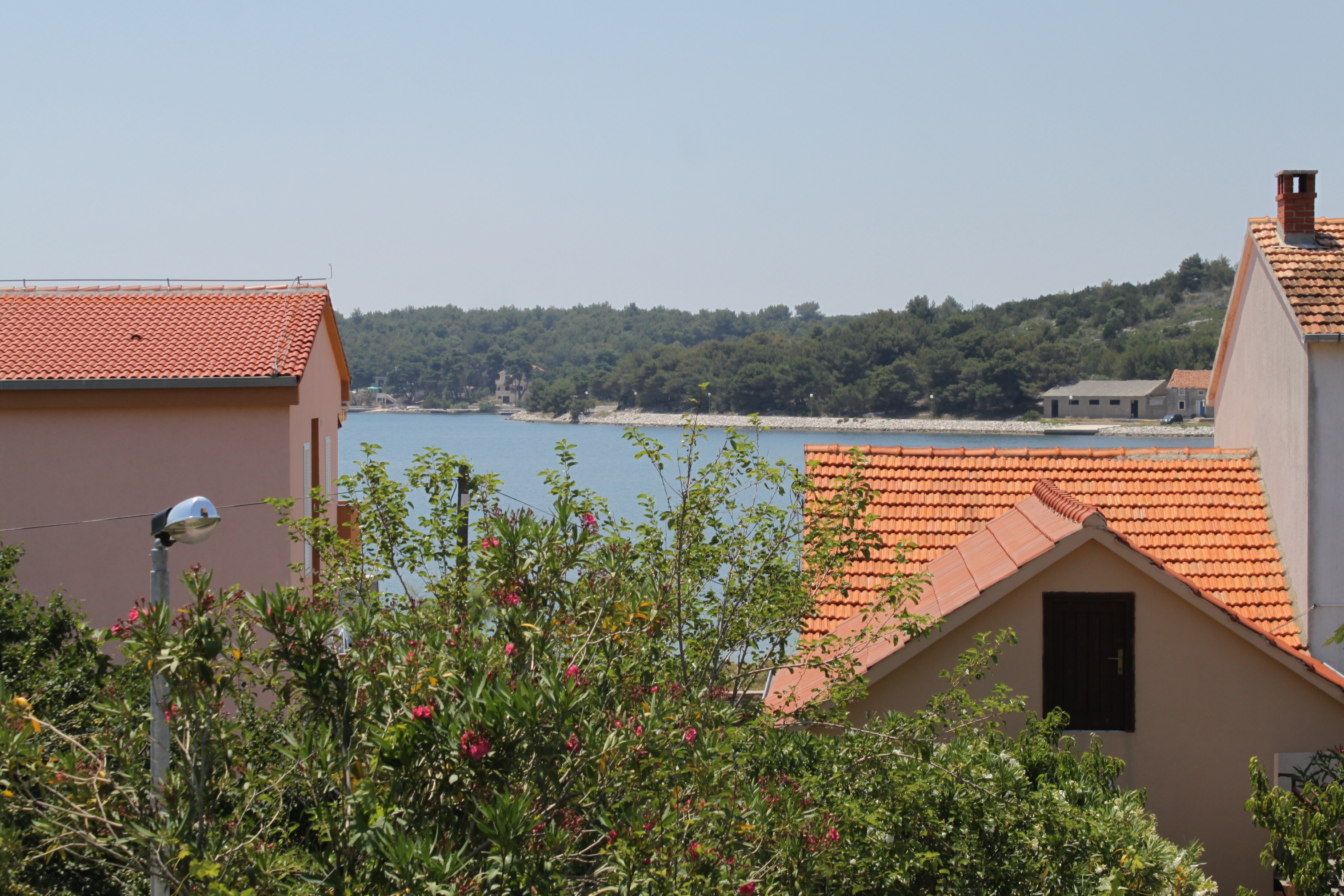 Two bedroom apartment with terrace and sea view Verunić, Dugi otok  A-a