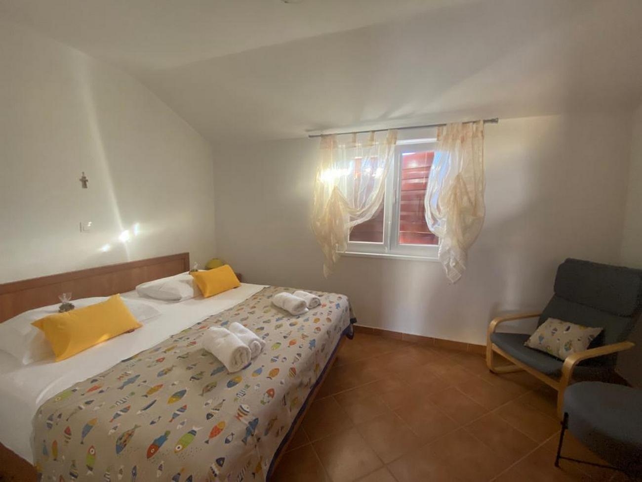 One bedroom apartment with air-conditioning Sali, Dugi otok (A-8110-b) One bedroom apartment with air-conditioning Sali, Dugi otok (A-8110-b)