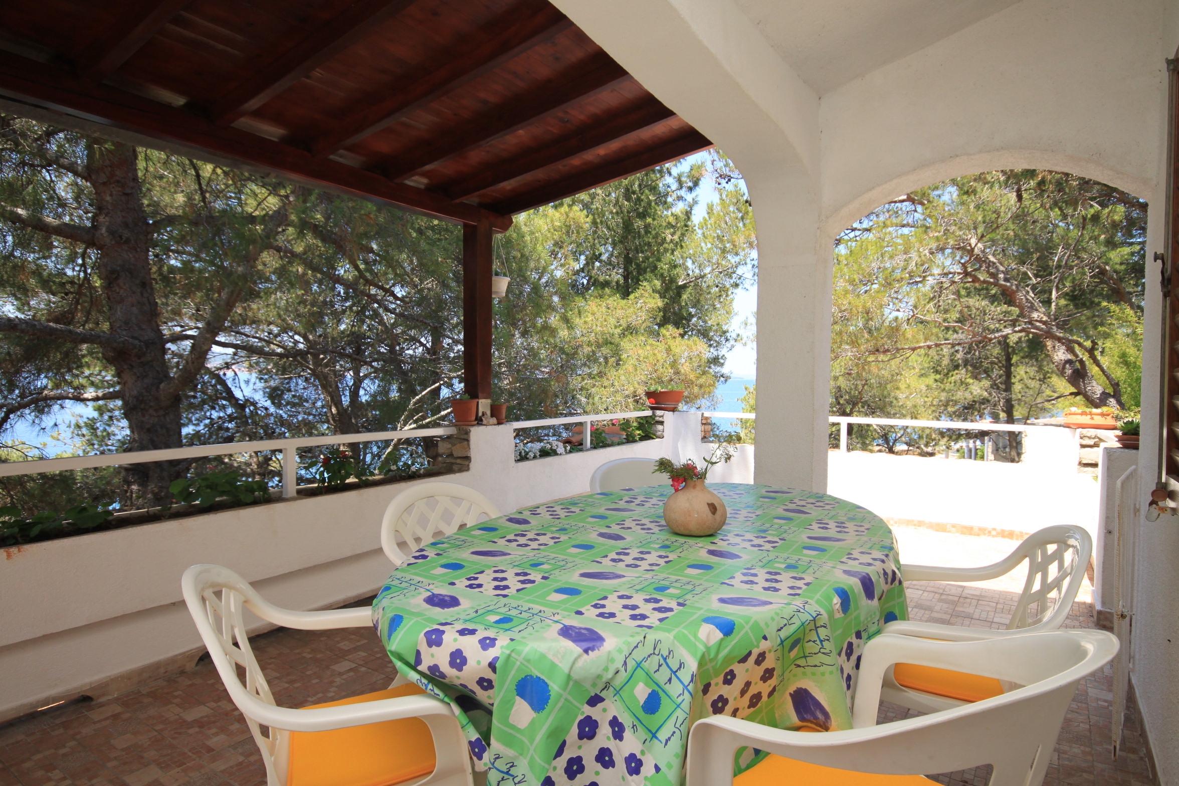 Two bedroom apartment near beach Lavdara, Dugi otok  A-a