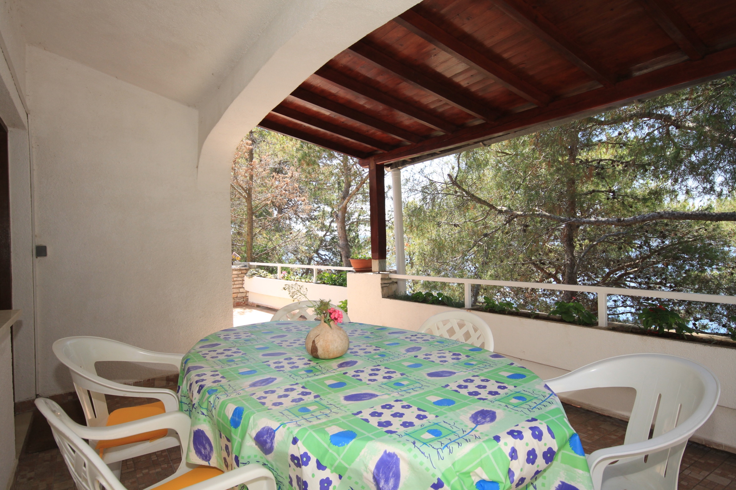 Two bedroom apartment near beach Lavdara, Dugi otok  A-a
