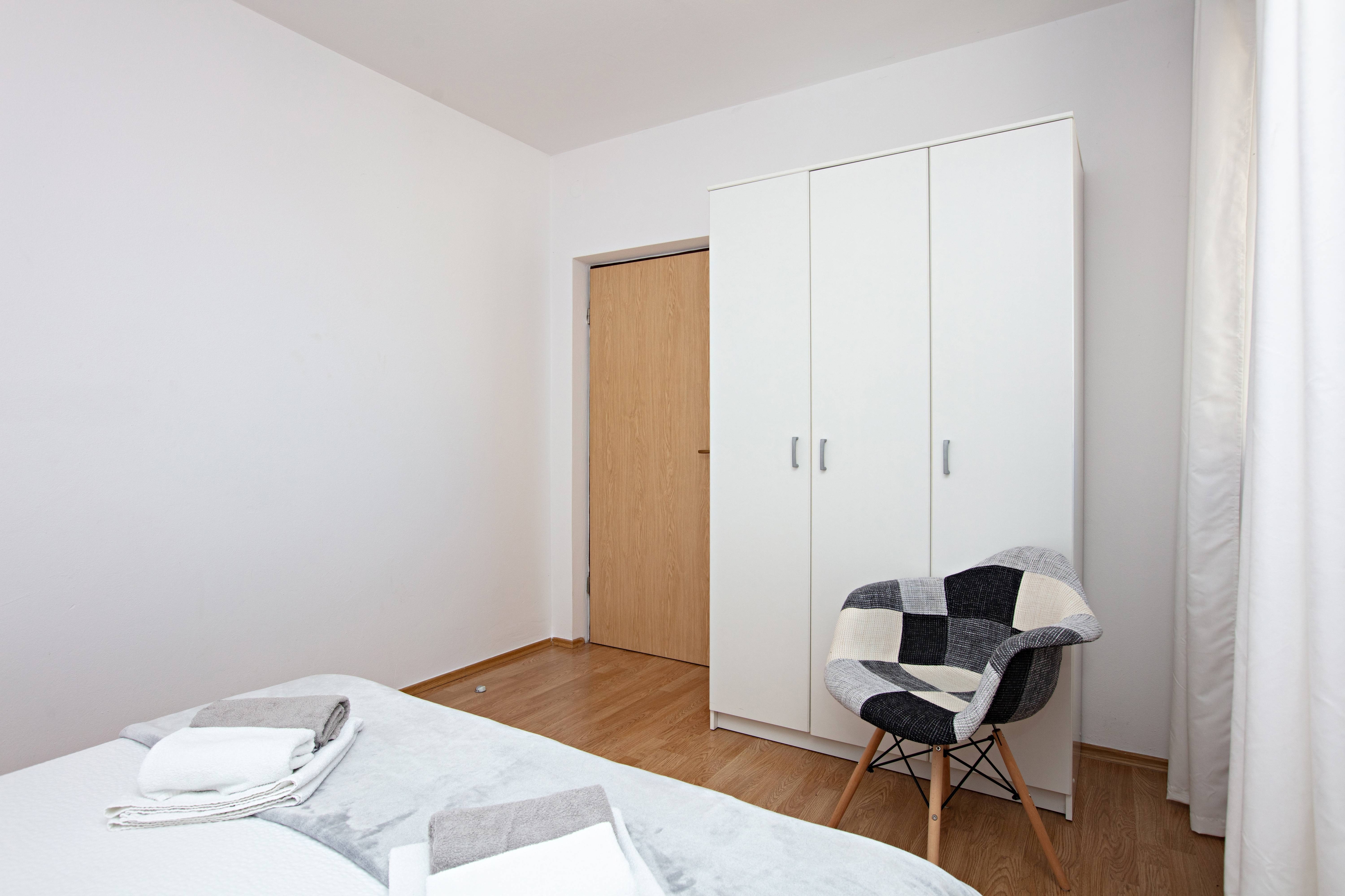 One bedroom apartment with balcony and sea view Tisno, Murter  A-c