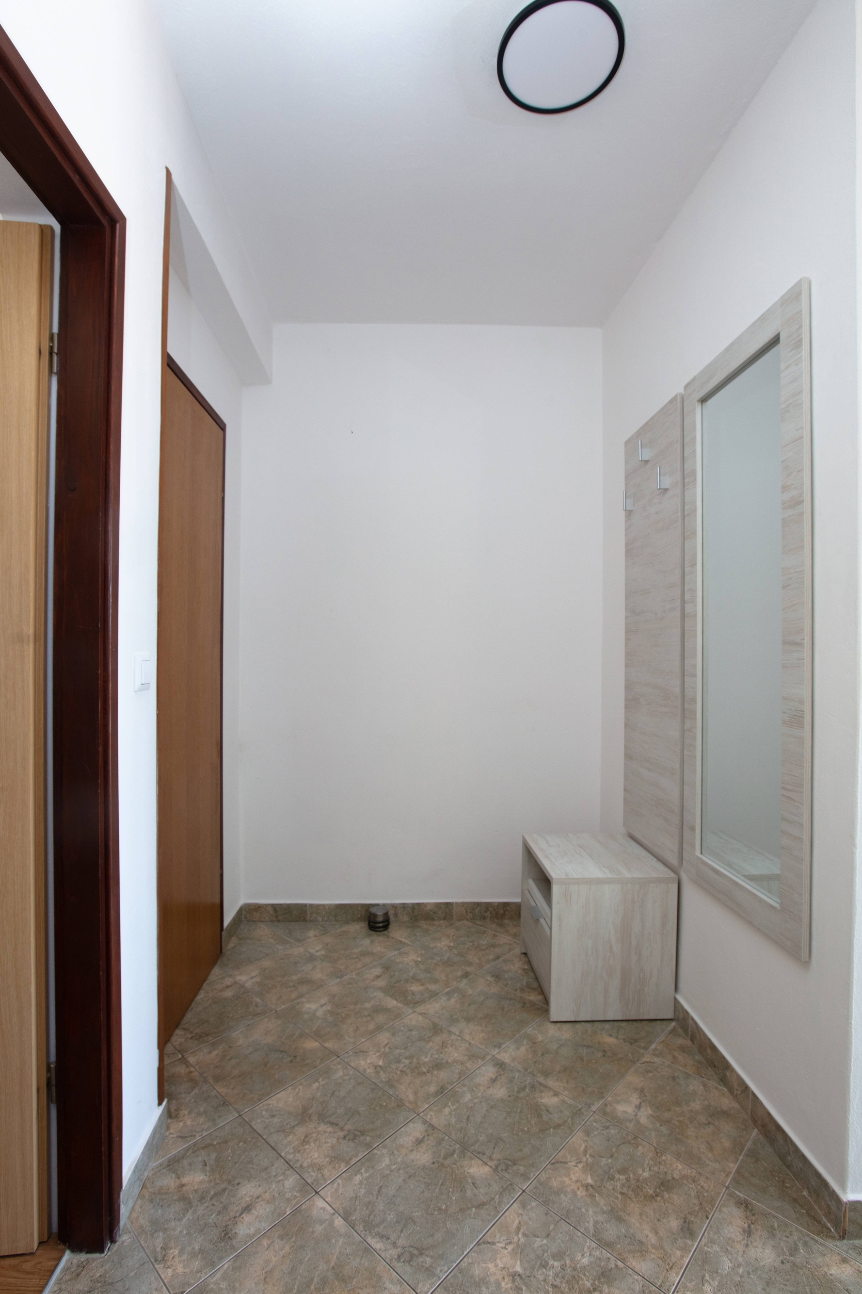 One bedroom apartment with balcony and sea view Tisno, Murter  A-c