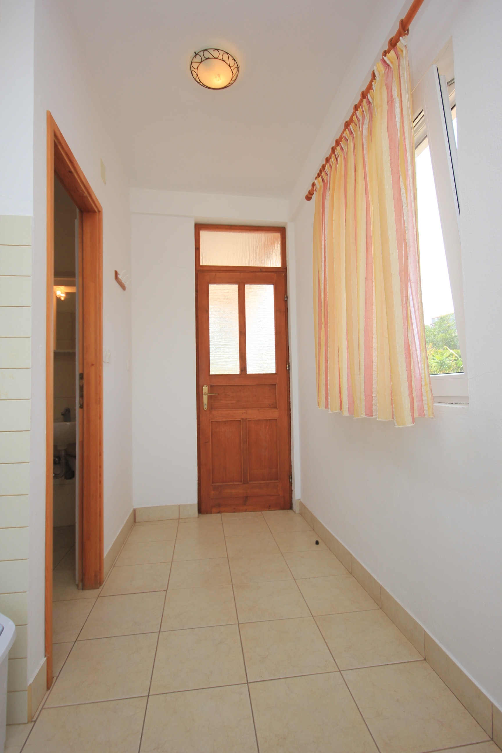 One bedroom apartment with terrace Sali, Dugi otok  A-b