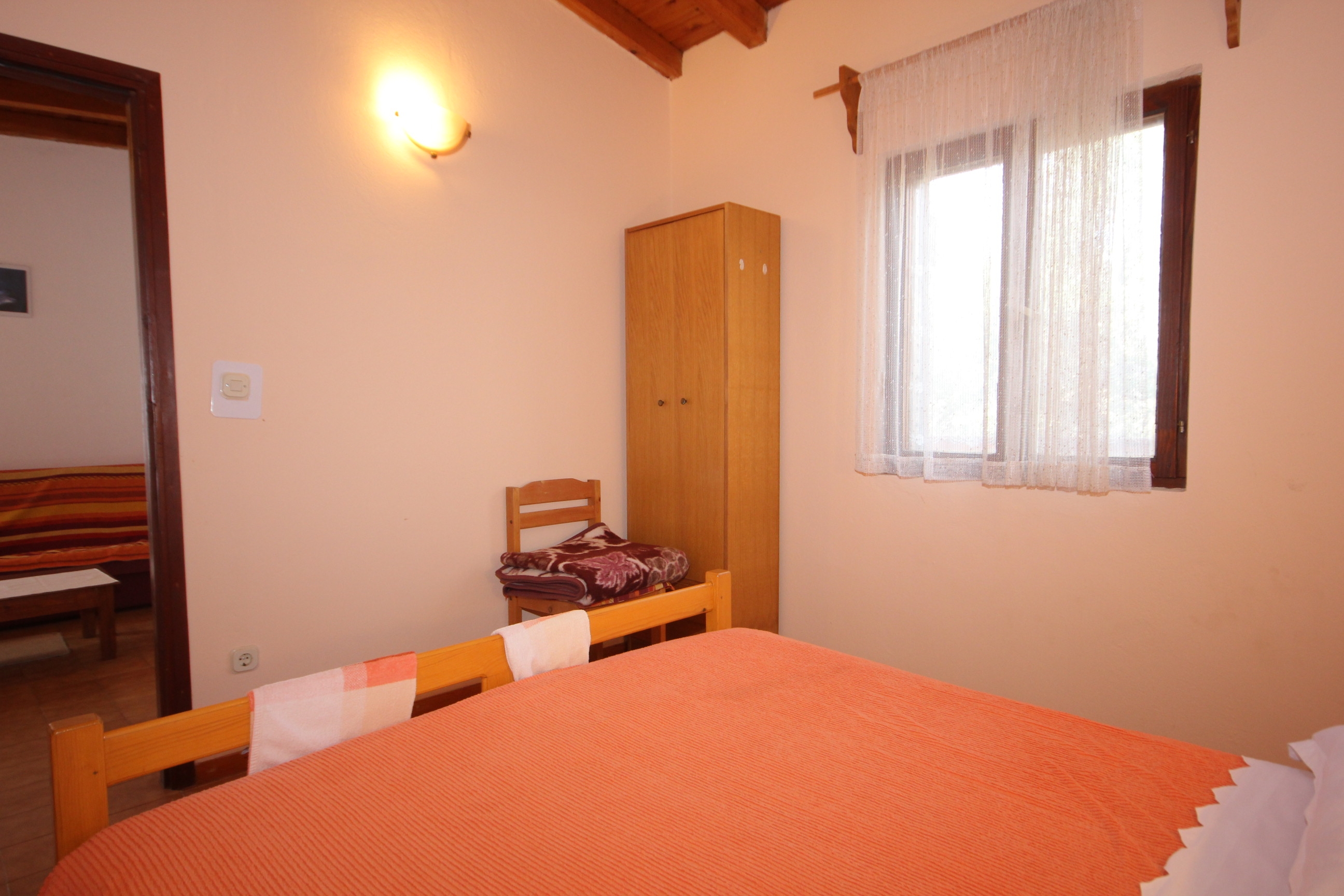 Two bedroom apartment near beach Cove Magrovica - Telašćica, Dugi otok  A-a