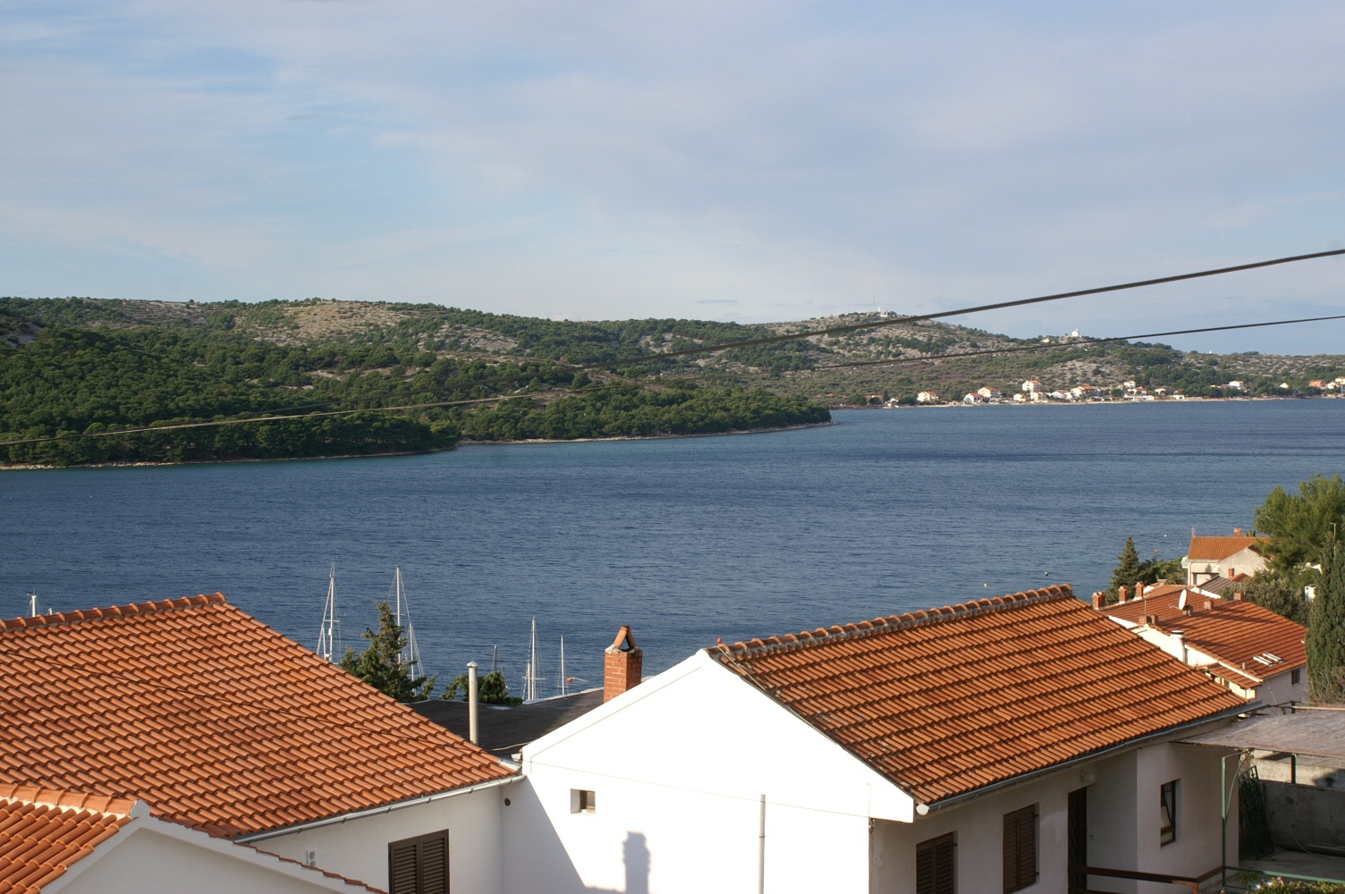 Three bedroom apartment with terrace and sea view Tisno, Murter  A-a