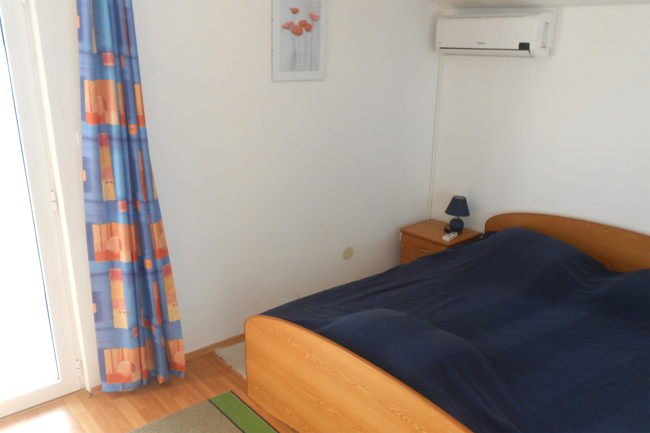 One bedroom apartment with terrace and sea view Tisno, Murter  A-b