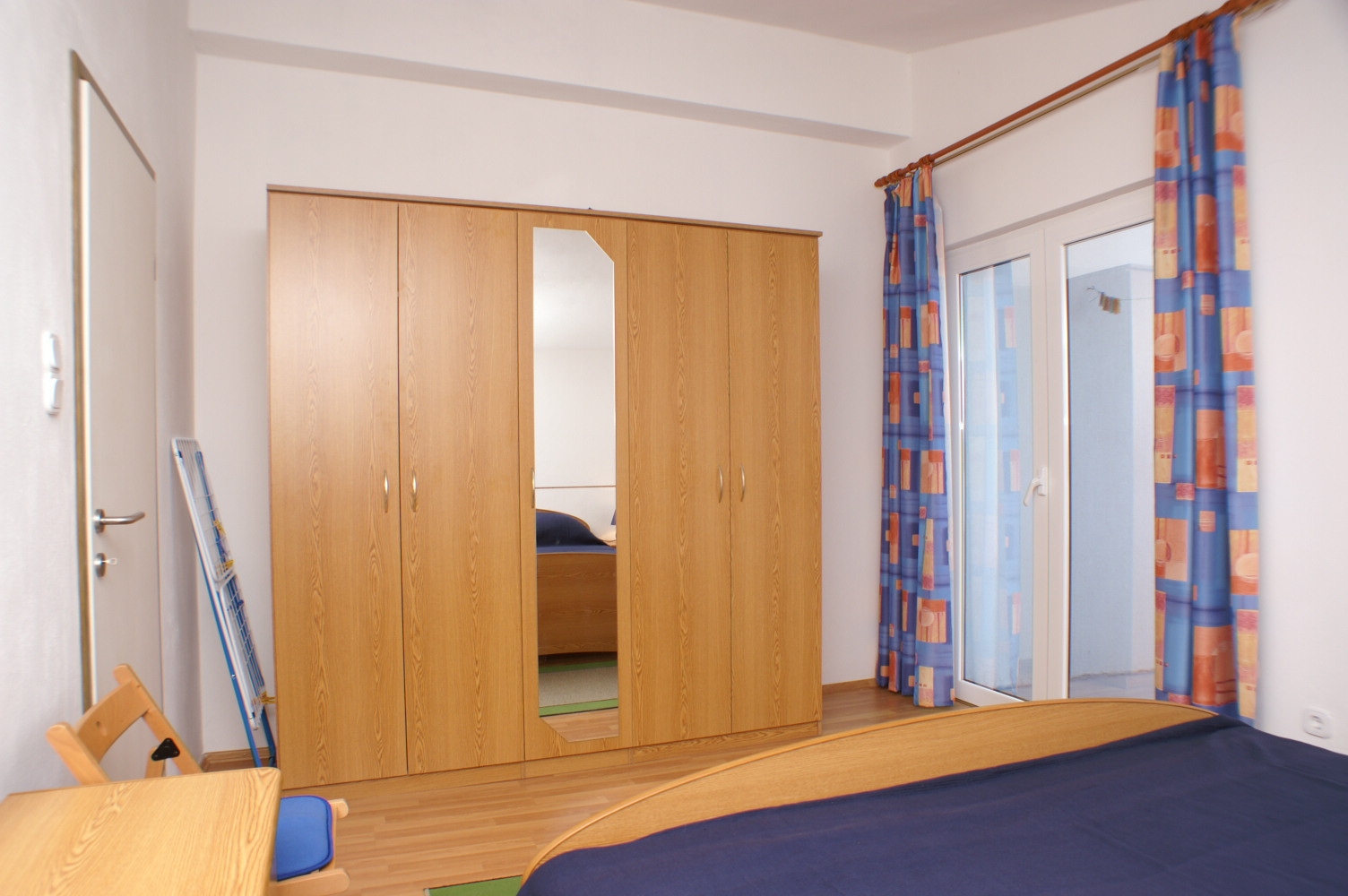 One bedroom apartment with terrace and sea view Tisno, Murter  A-b