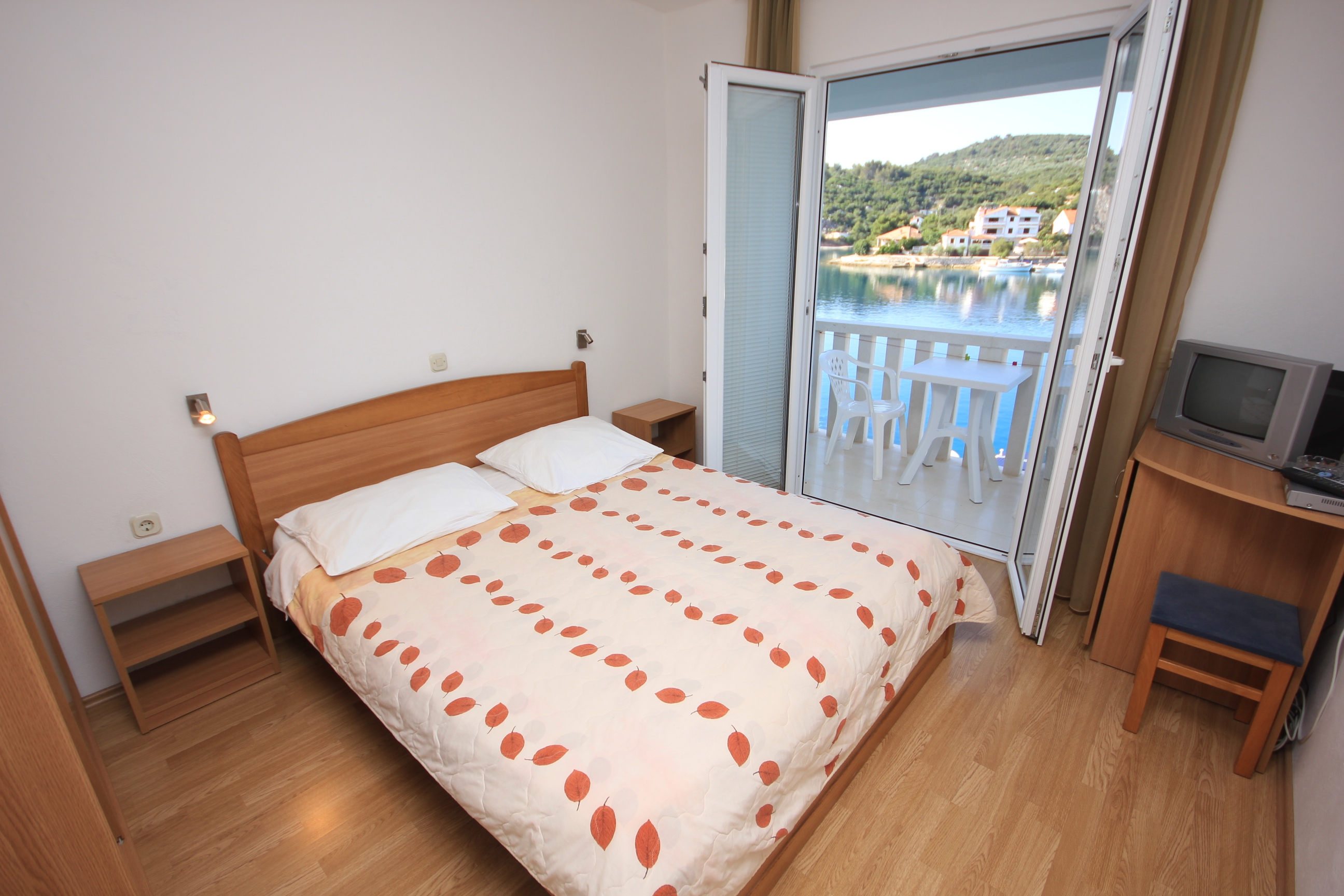 Room near beach Zaglav, Dugi otok (S-8144-a) Room near beach Zaglav, Dugi otok (S-8144-a)