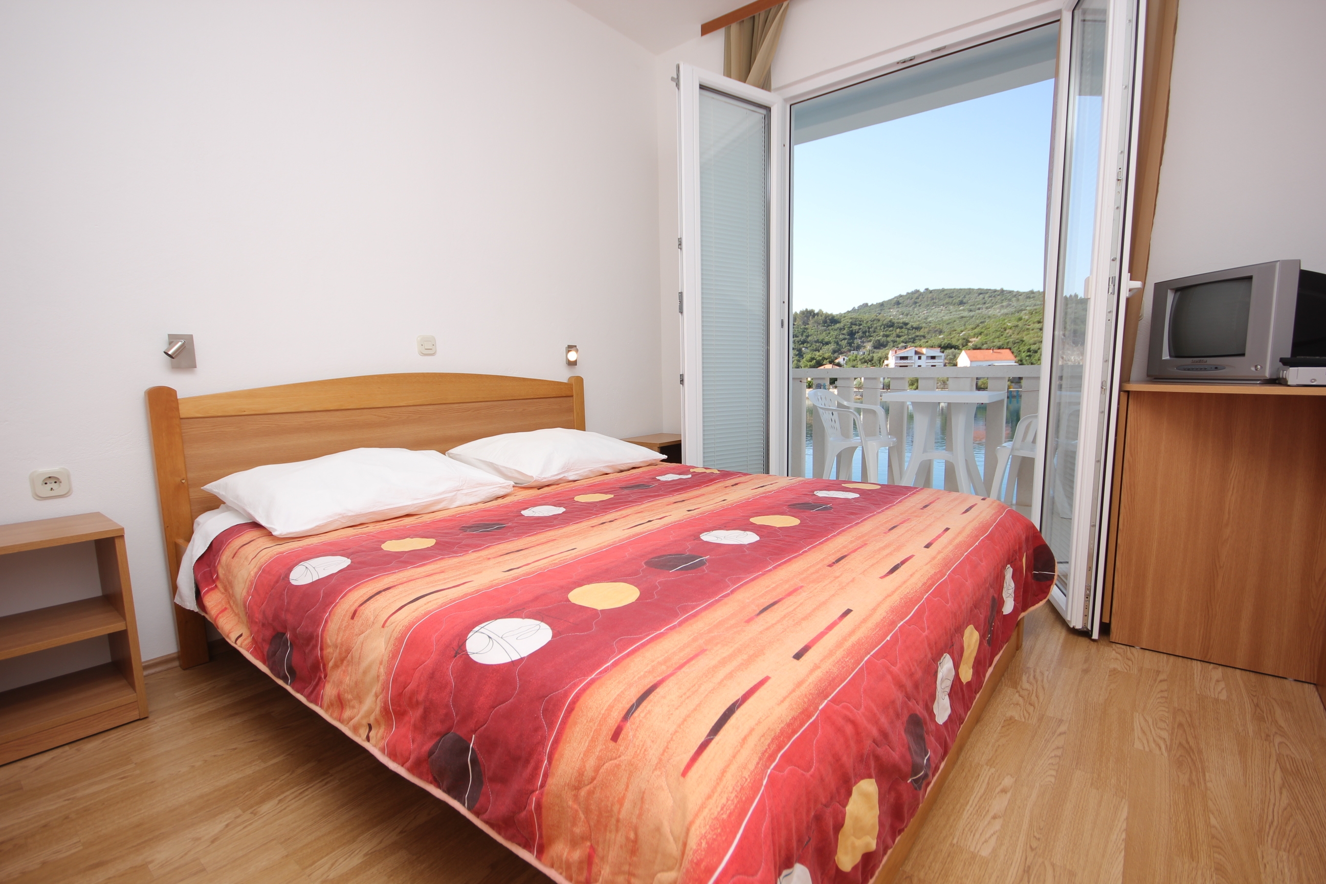 Room near beach Zaglav, Dugi otok (S-8144-c) Room near beach Zaglav, Dugi otok (S-8144-c)