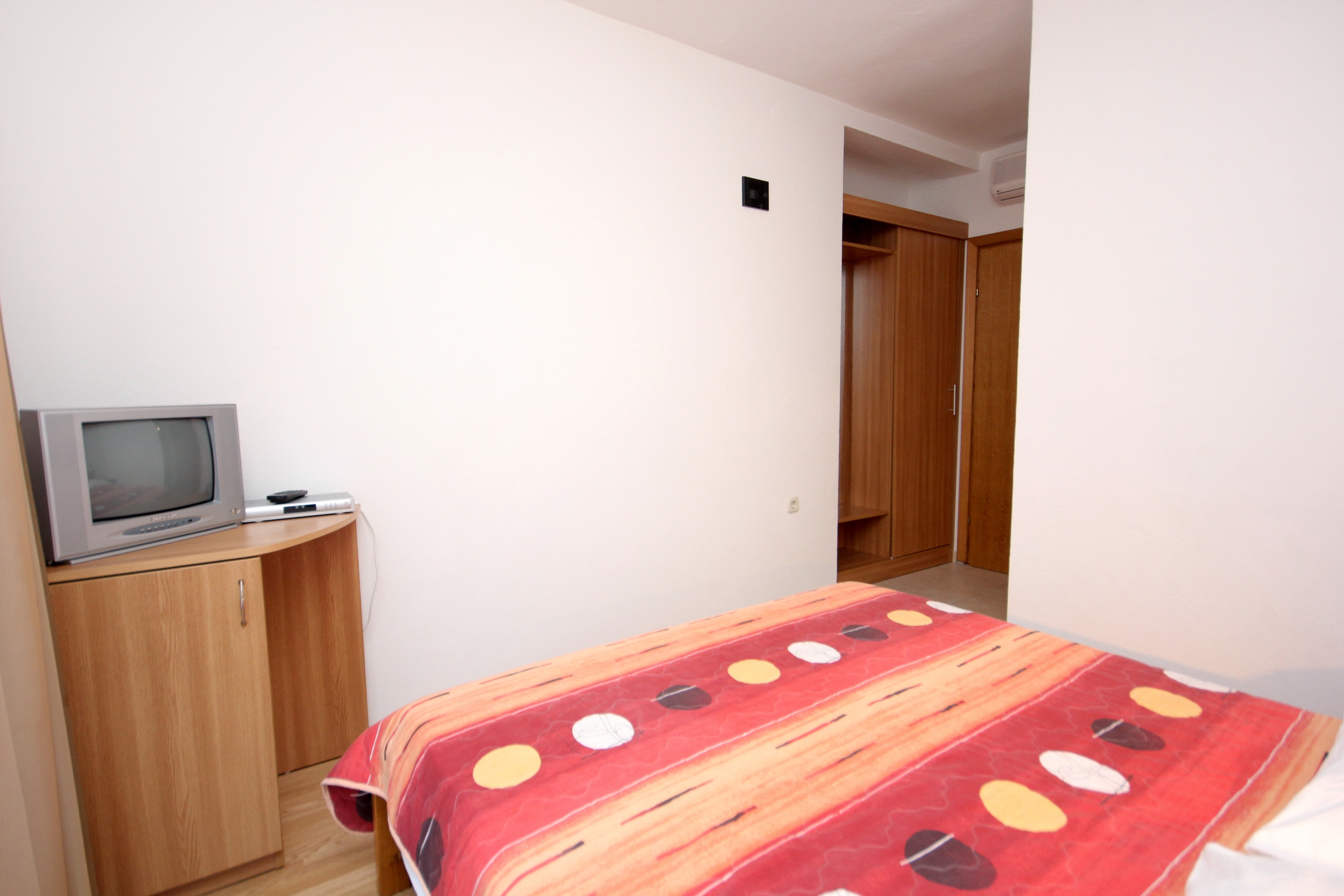 Room near beach Zaglav, Dugi otok (S-8144-e)