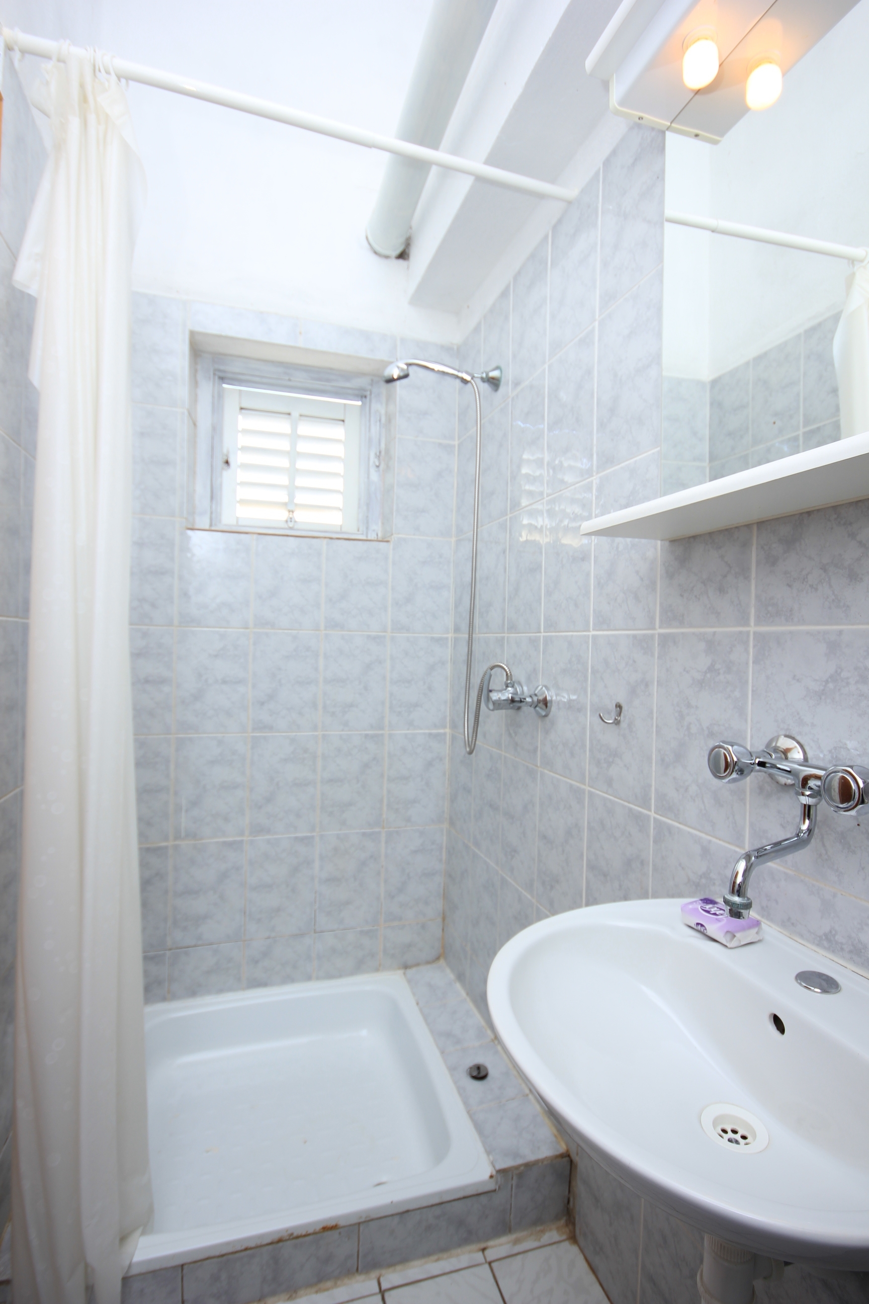 One bedroom apartment with terrace and sea view Zaglav, Dugi otok  A-a