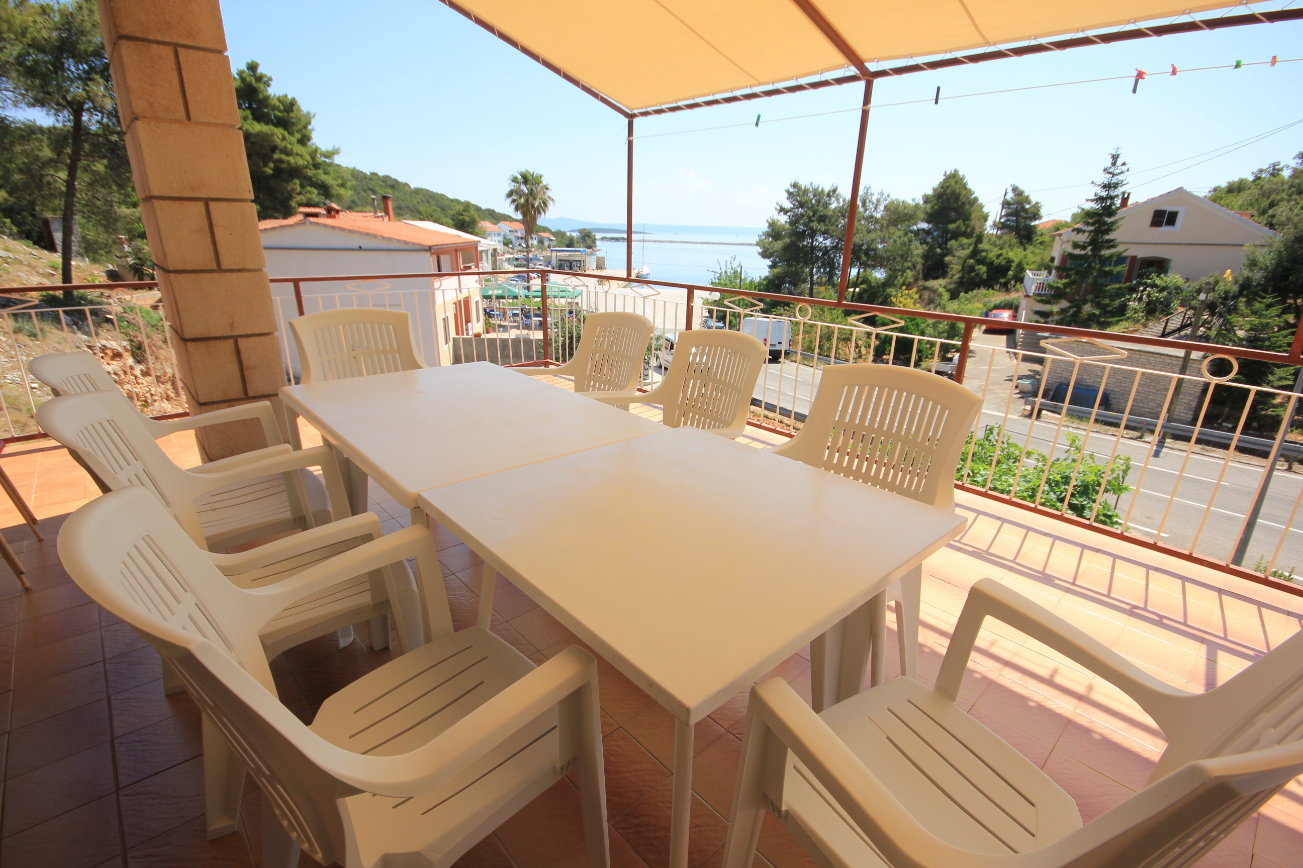 Four bedroom apartment with terrace and sea view Zaglav, Dugi otok  A-a