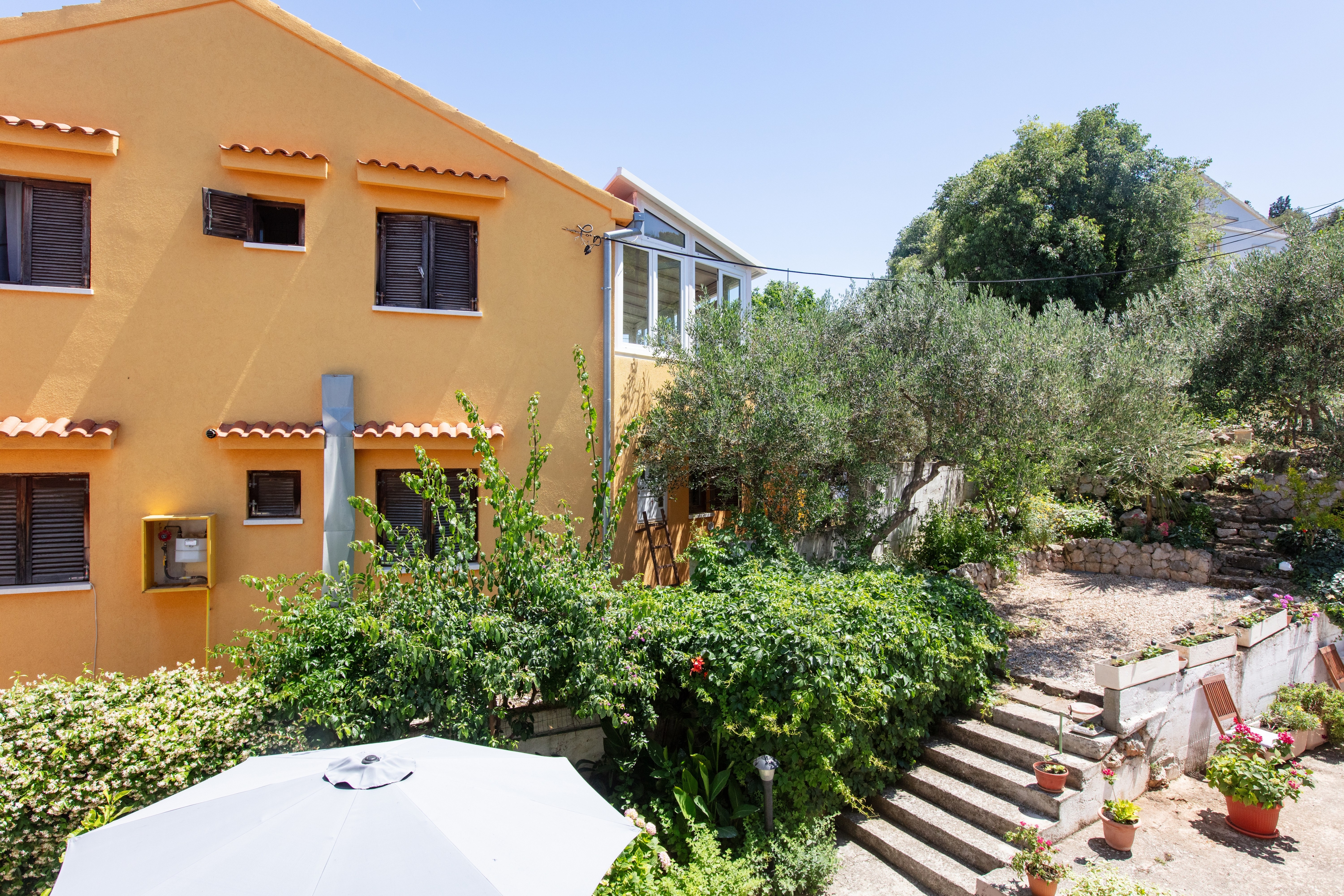 Two bedroom apartment with terrace Tisno, Murter  A-c