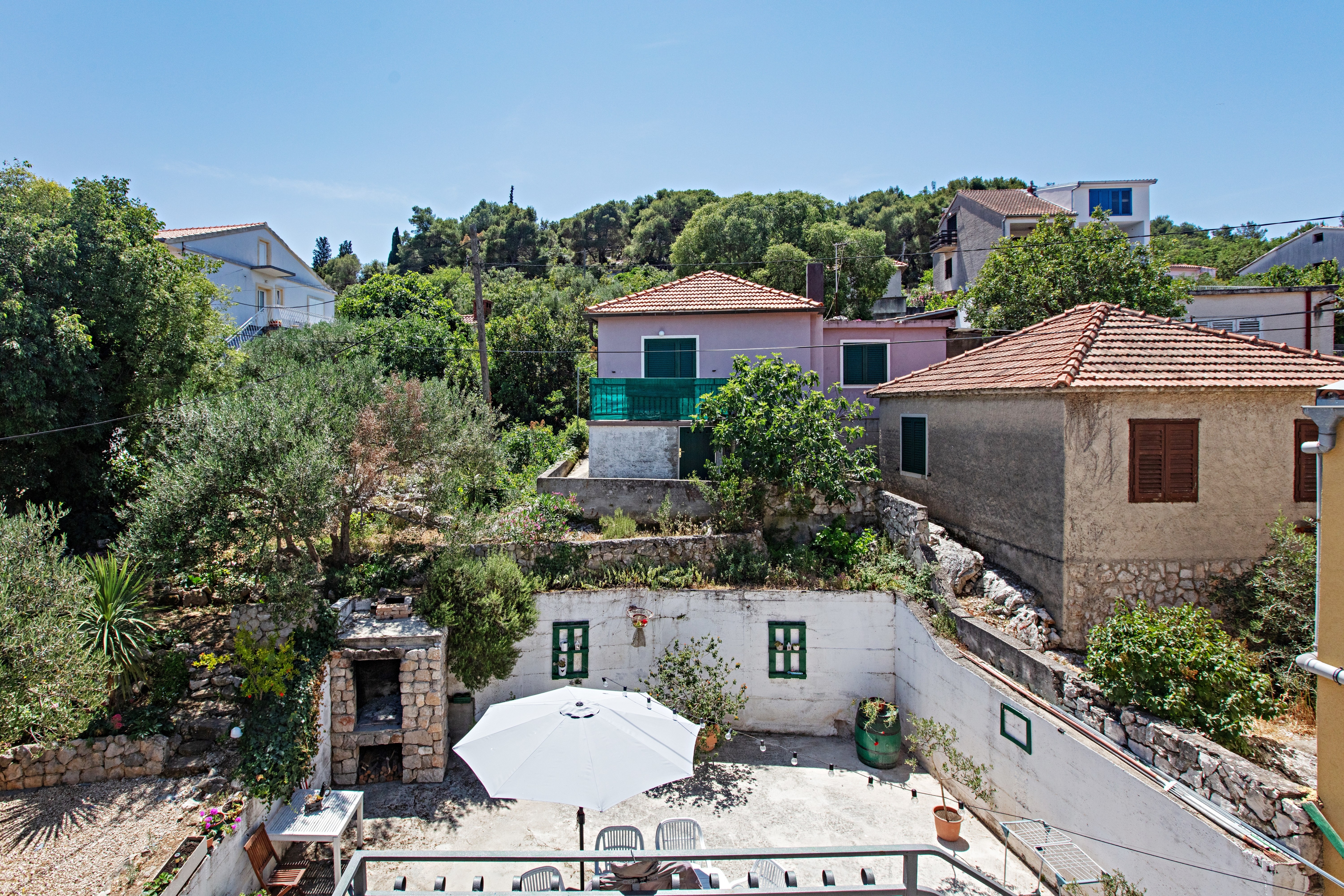 One bedroom apartment with balcony and sea view Tisno, Murter  A-d