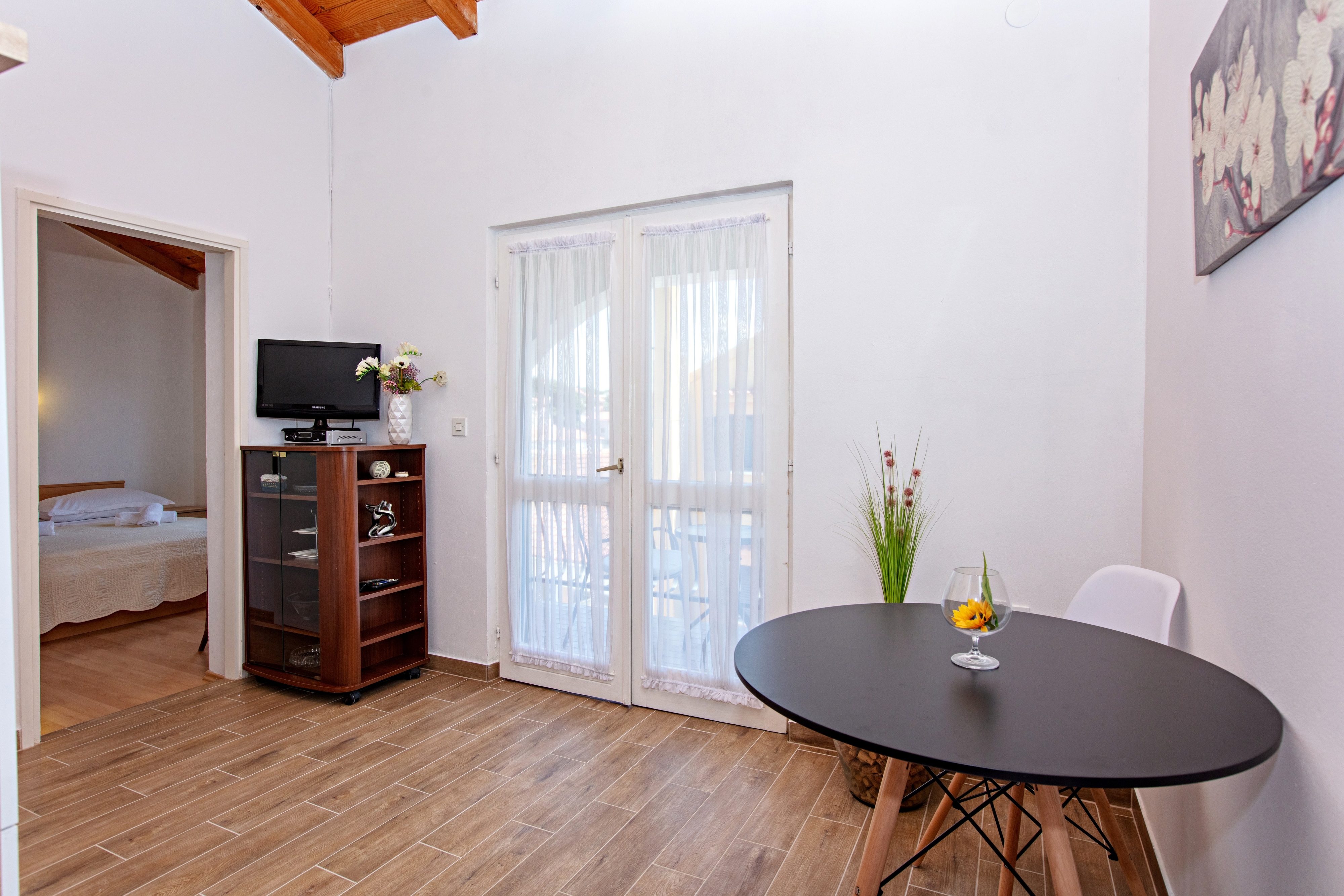 One bedroom apartment with balcony and sea view Tisno, Murter (A-815-d)