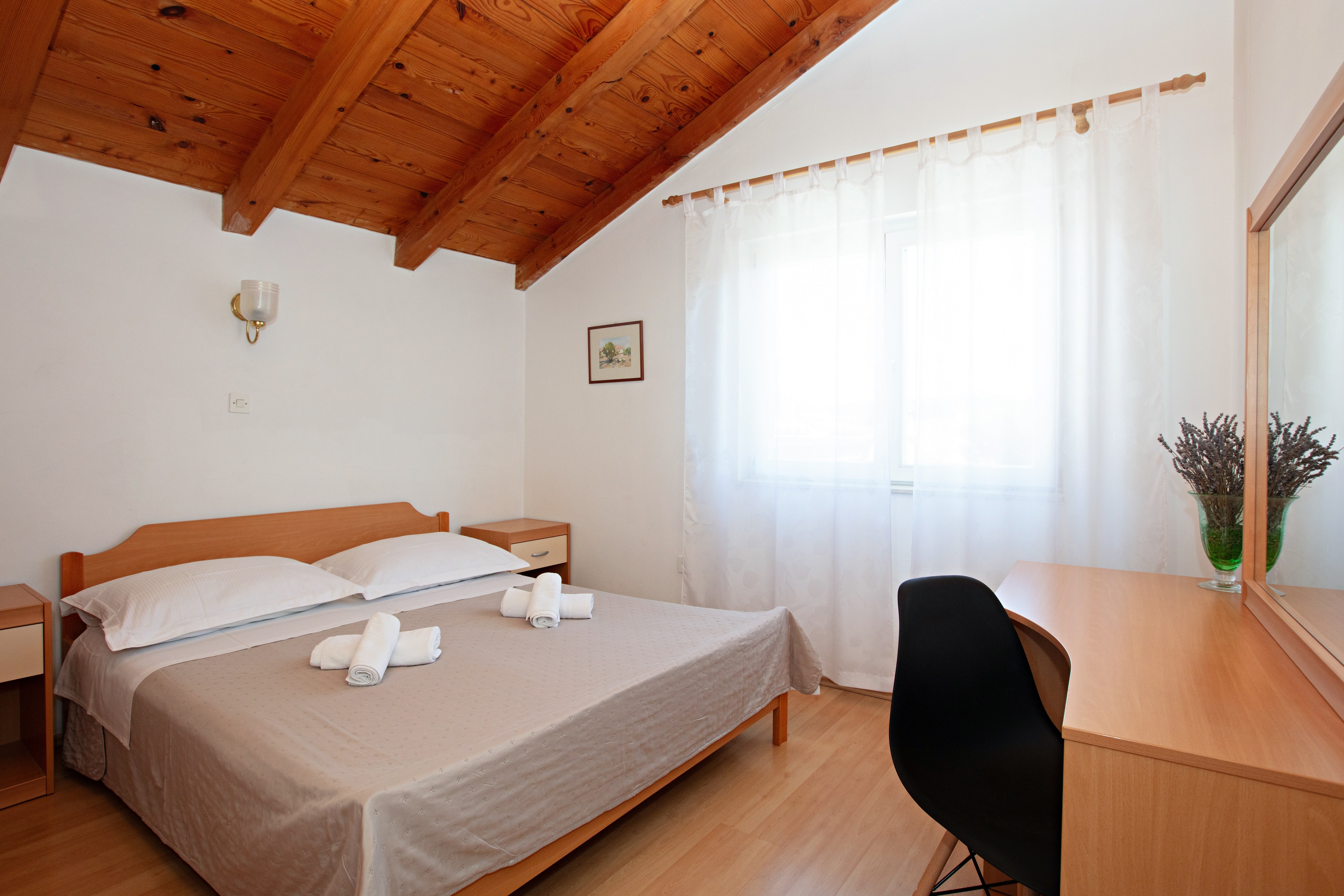 One bedroom apartment with balcony and sea view Tisno, Murter  A-e