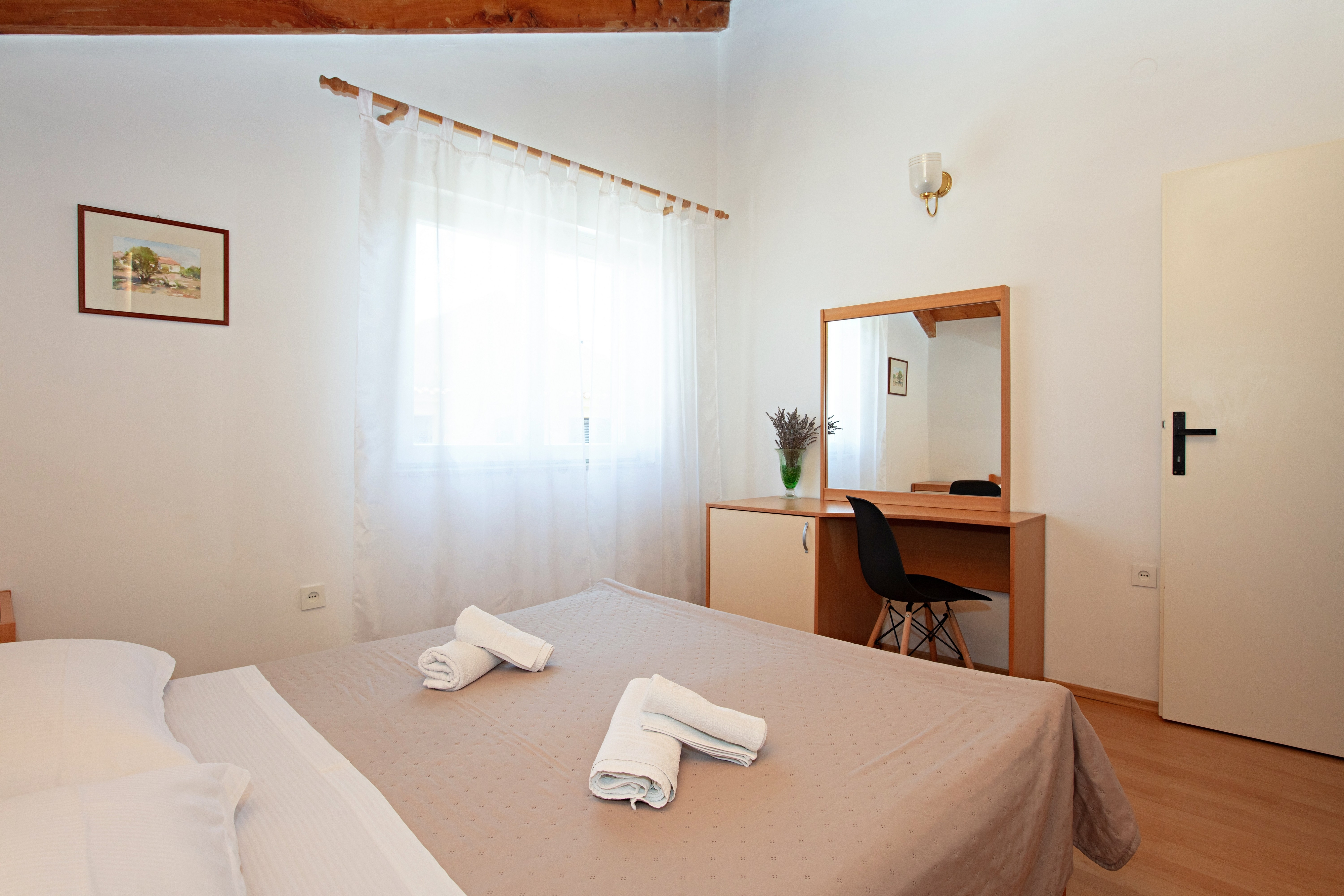 One bedroom apartment with balcony and sea view Tisno, Murter  A-e