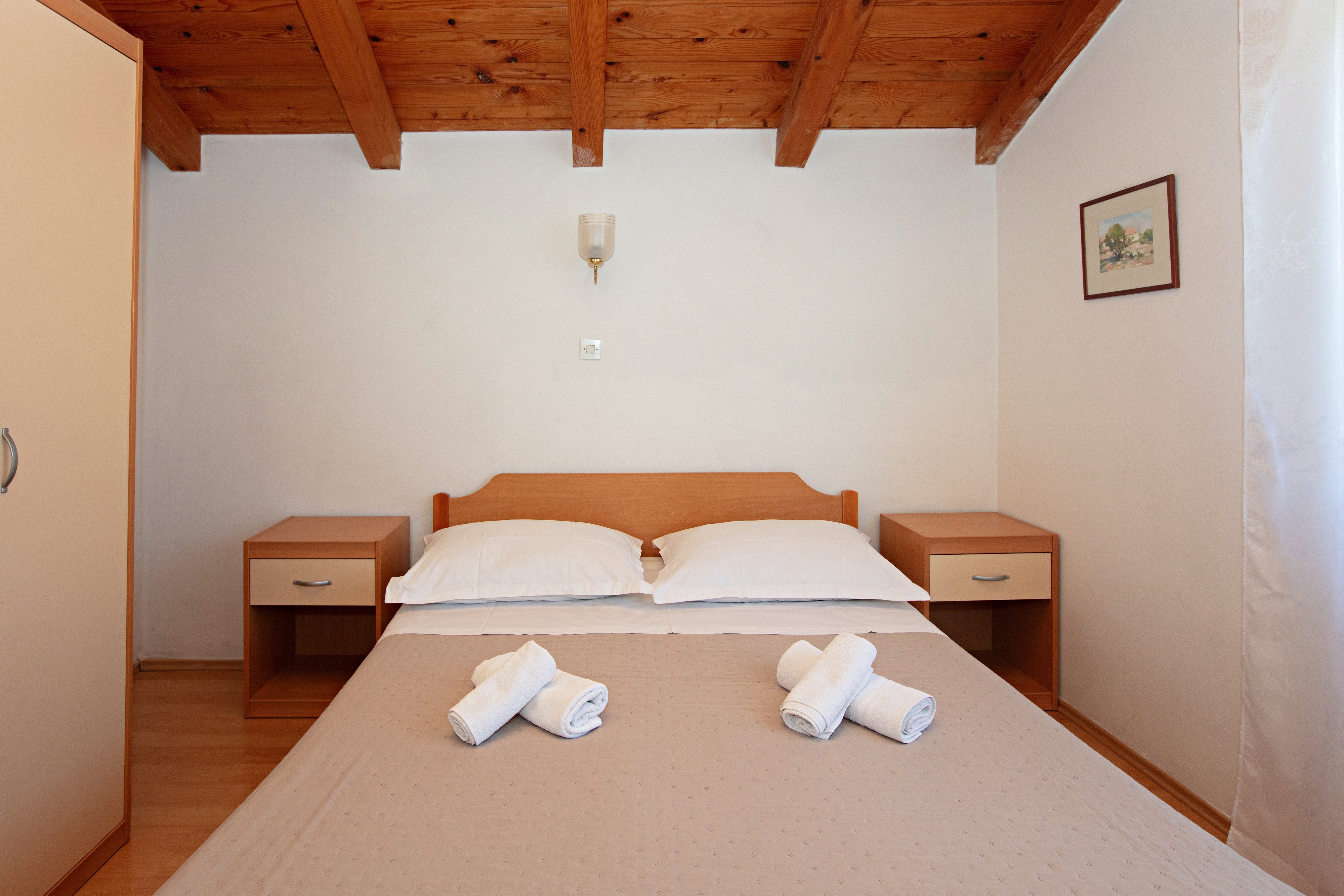 One bedroom apartment with balcony and sea view Tisno, Murter  A-e