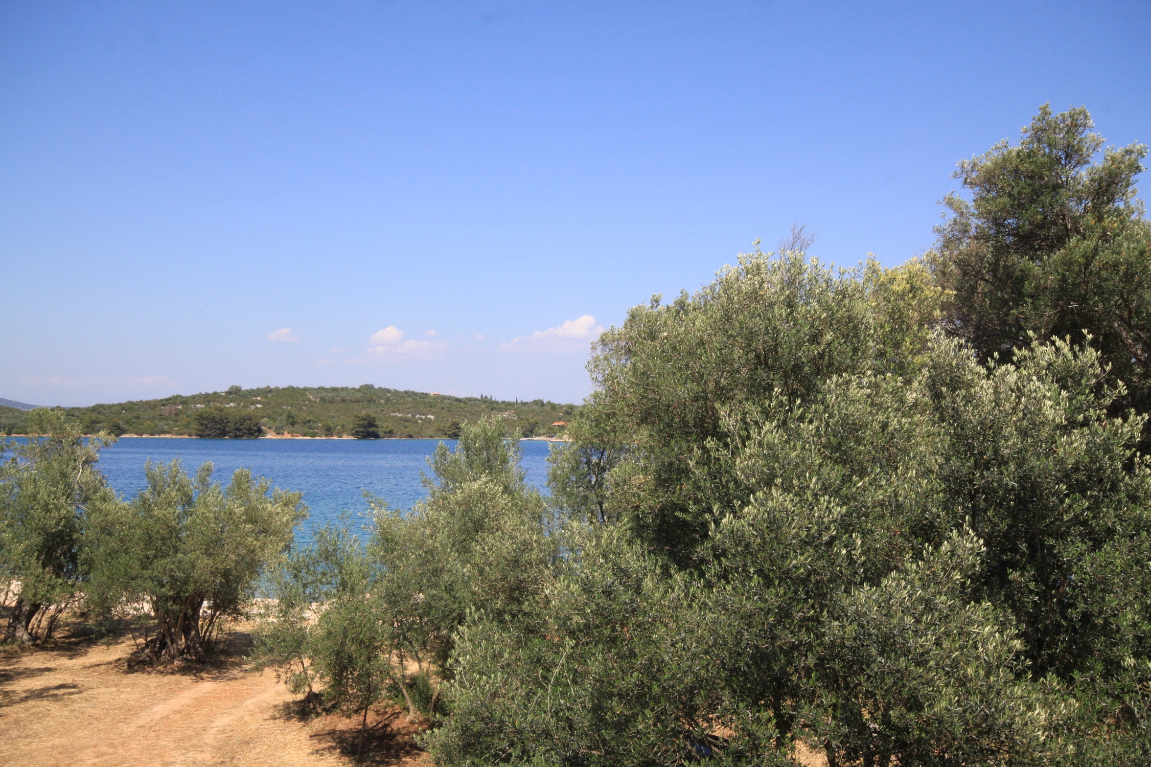 Two bedroom apartment near beach Luka, Dugi otok  A-c