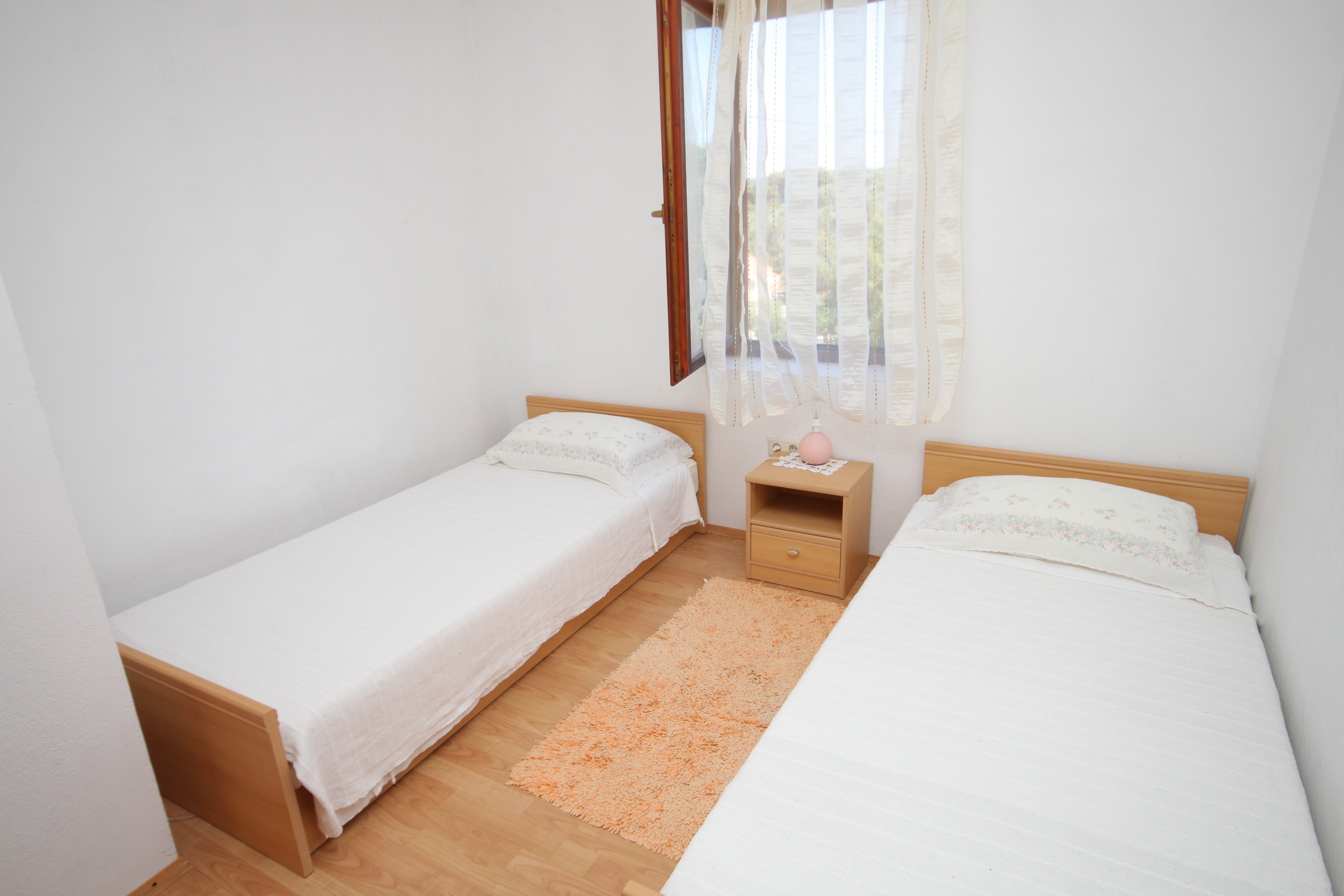 Two bedroom apartment with terrace and sea view Sali, Dugi otok  A-b