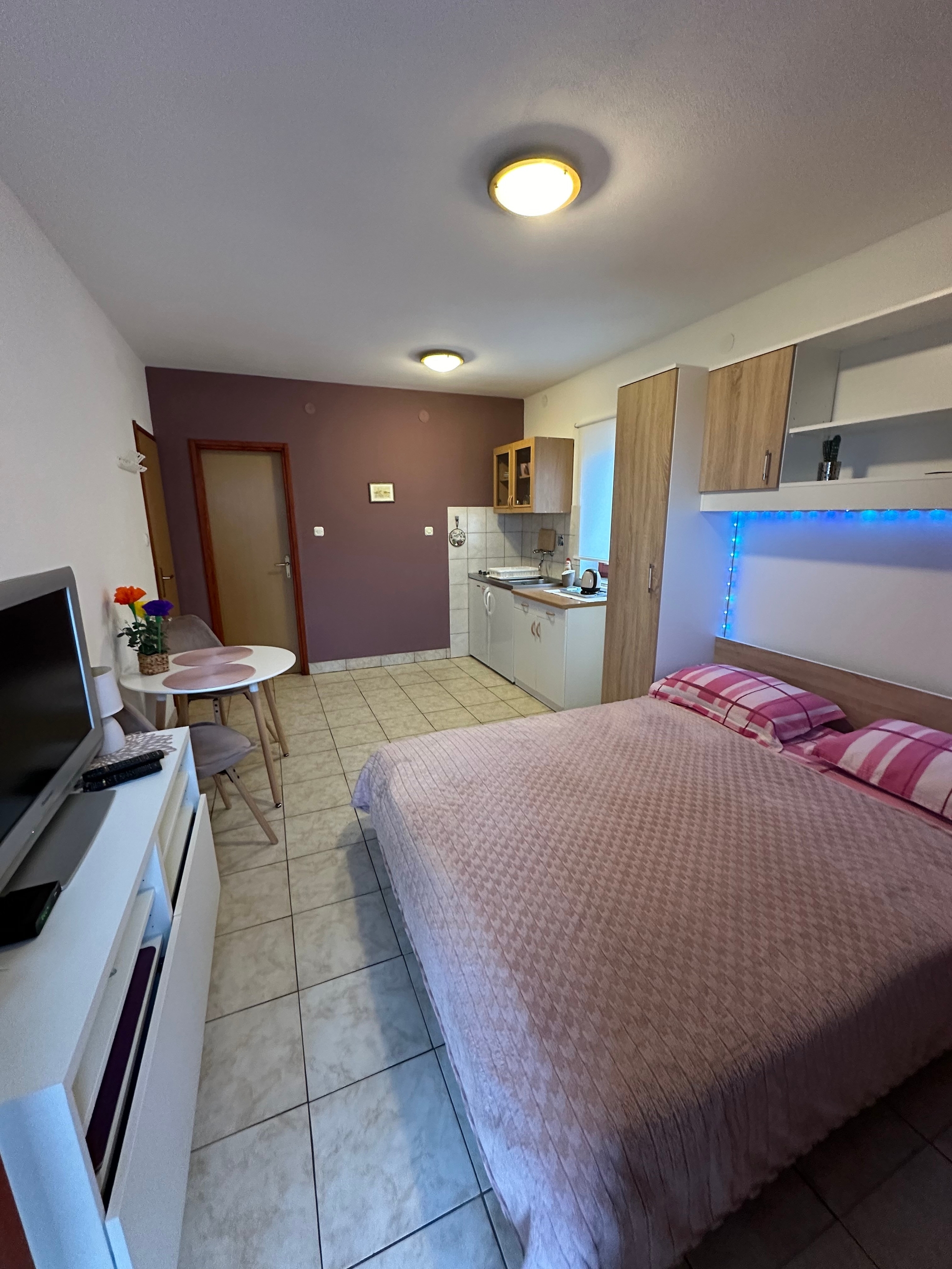 Studio flat with balcony and sea view Sali, Dugi otok  AS-a