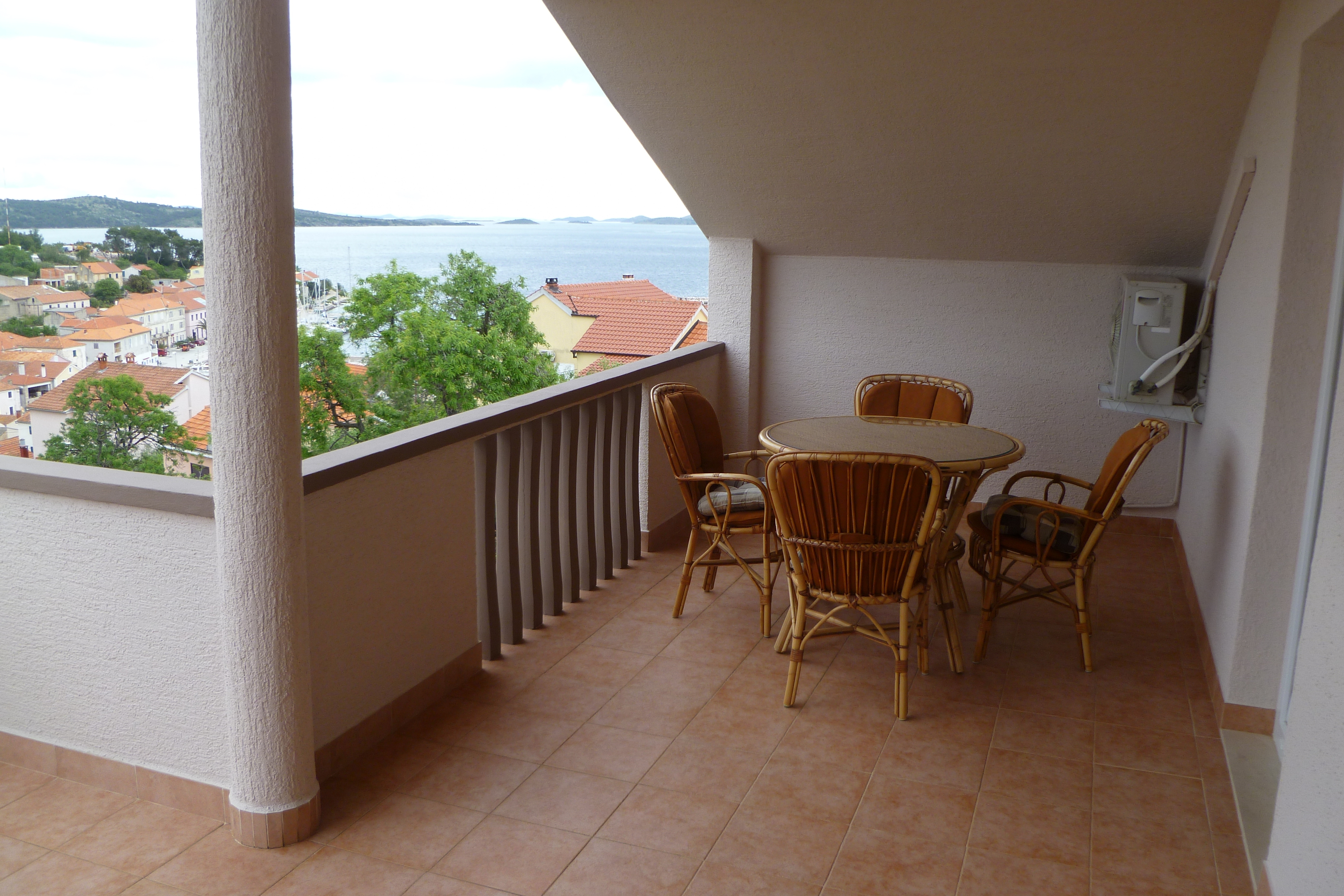 Two bedroom apartment with terrace and sea view Sali, Dugi otok  A-a