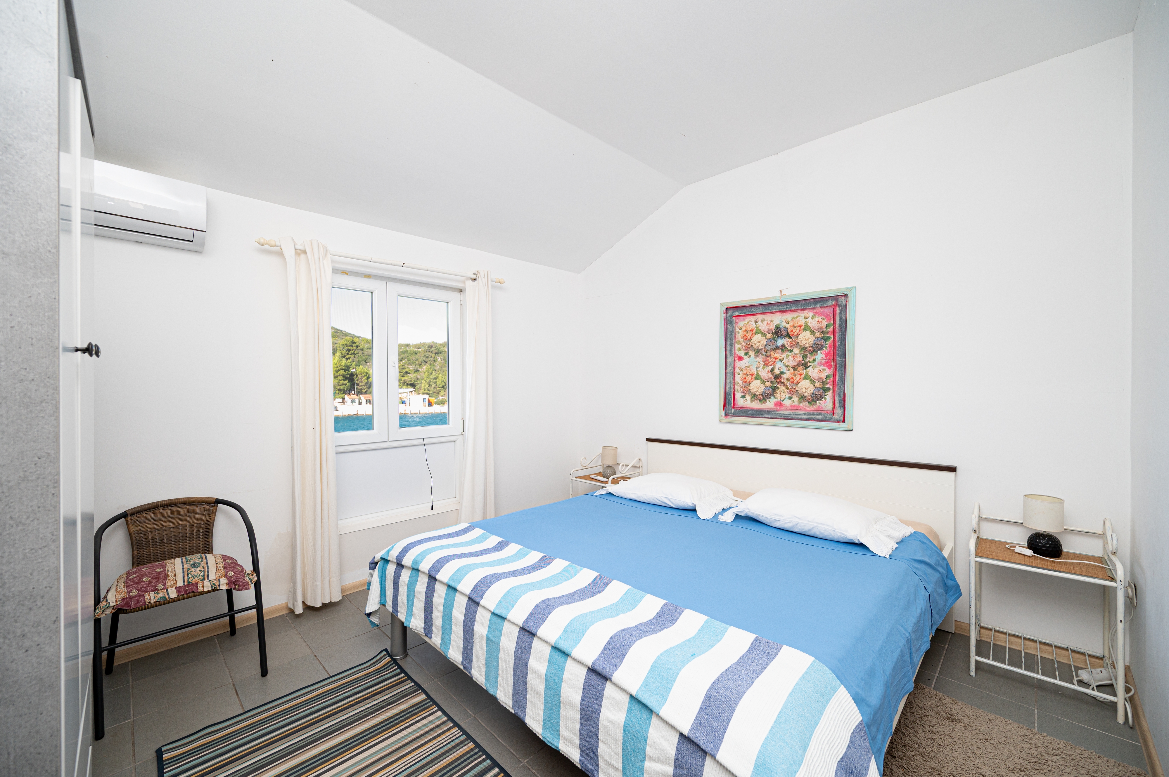 Two bedroom apartment near beach Zaglav, Dugi otok  A-a