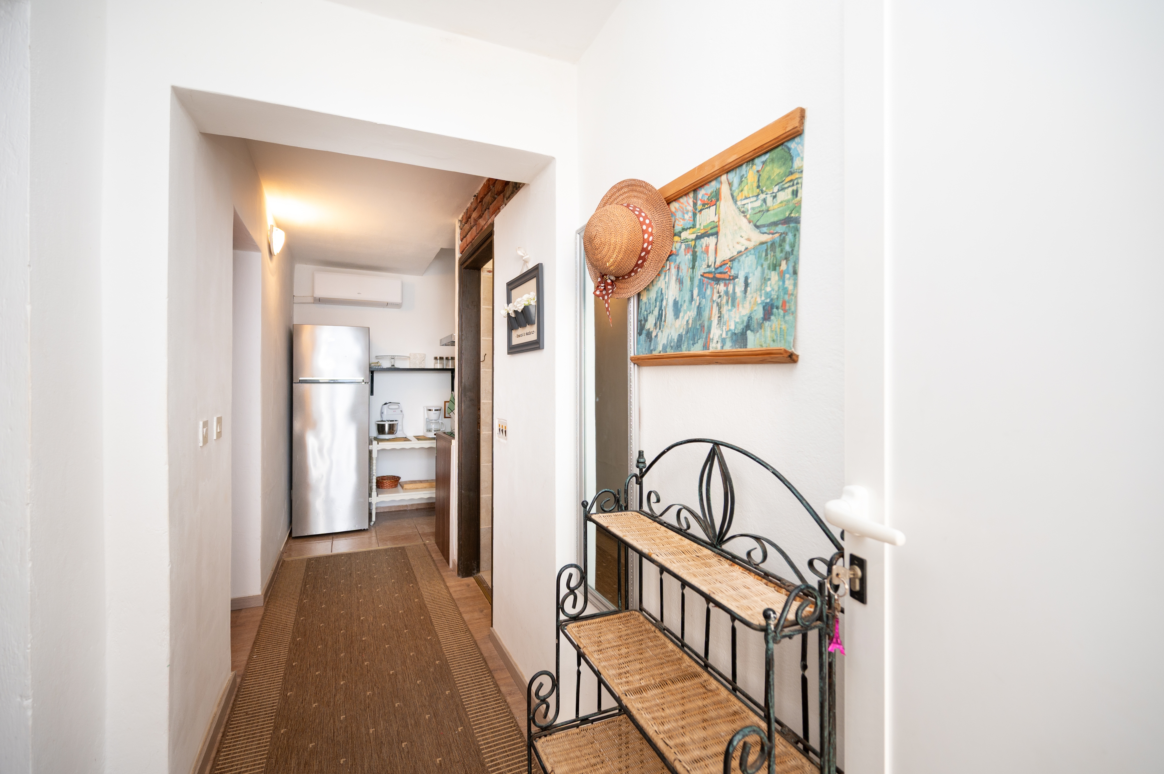Two bedroom apartment near beach Zaglav, Dugi otok  A-b
