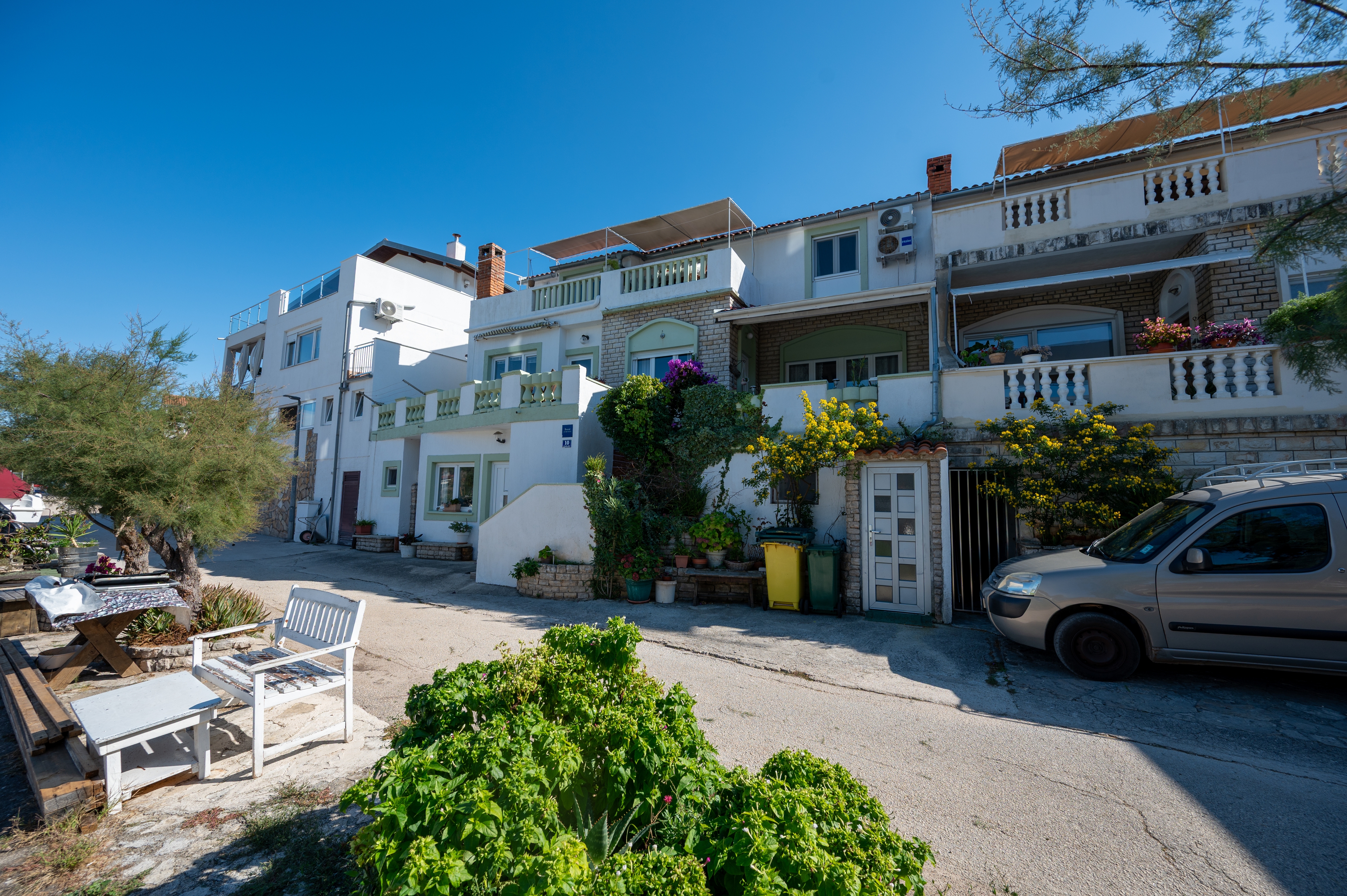 Room near beach Zaglav, Dugi otok (S-8170-a)