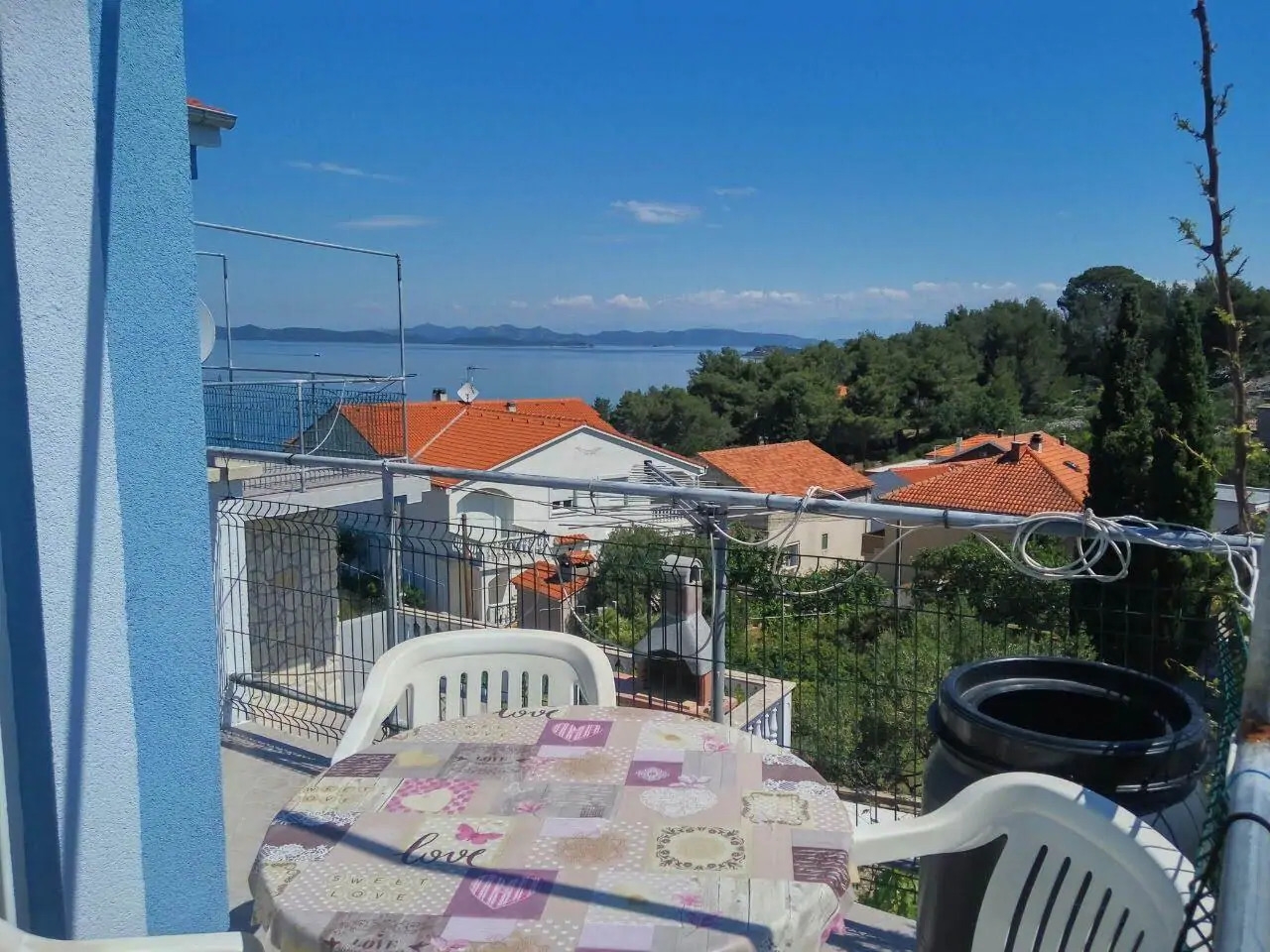 One bedroom apartment with terrace and sea view Sali, Dugi otok  A-c