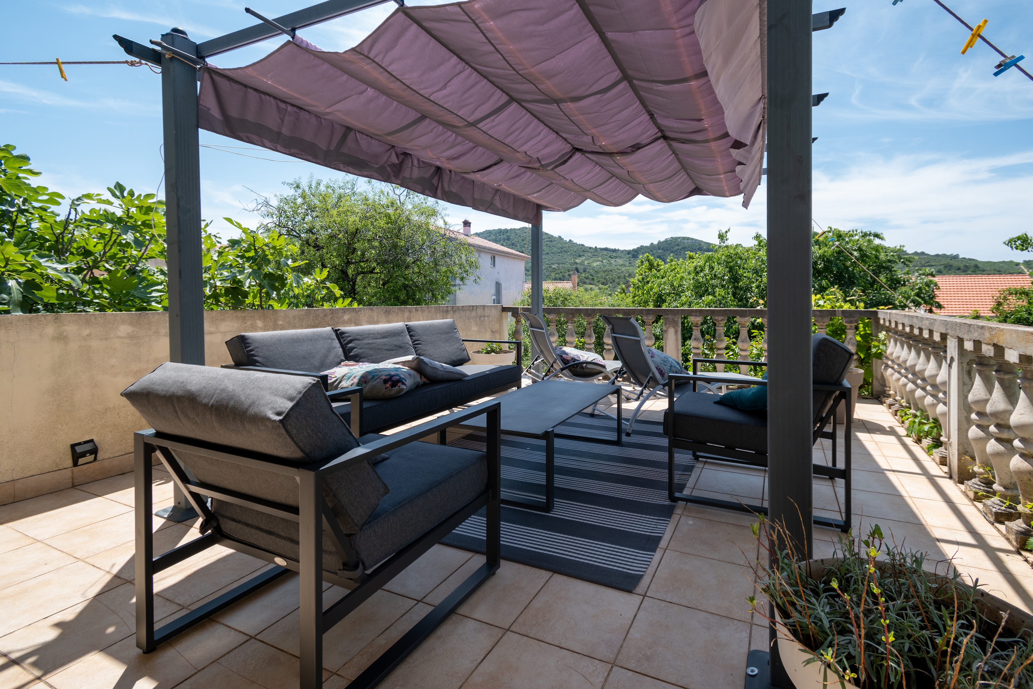 One bedroom apartment with terrace Sali, Dugi otok  A-a