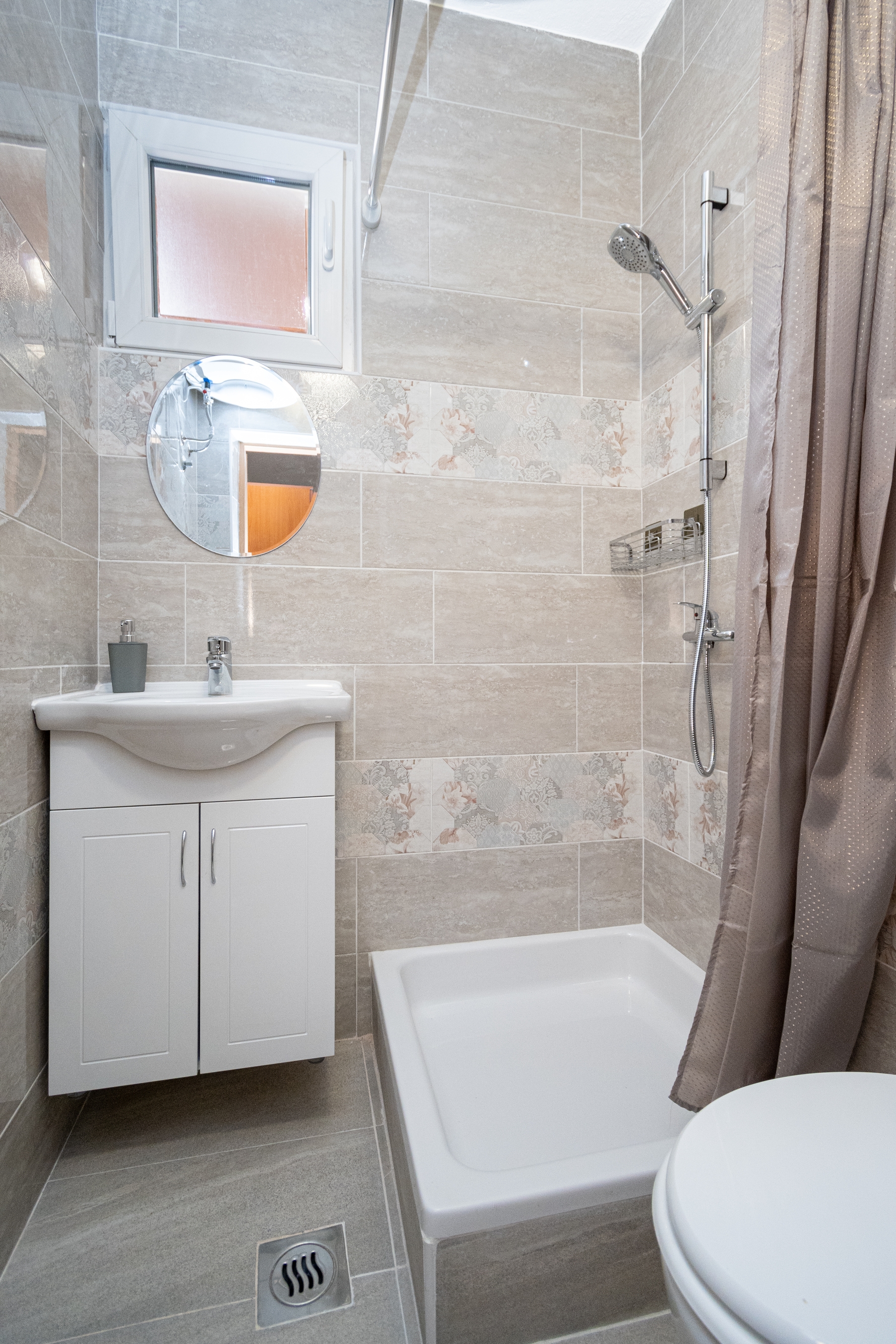 Two bedroom apartment with terrace and sea view Kraj, Pašman  A-a