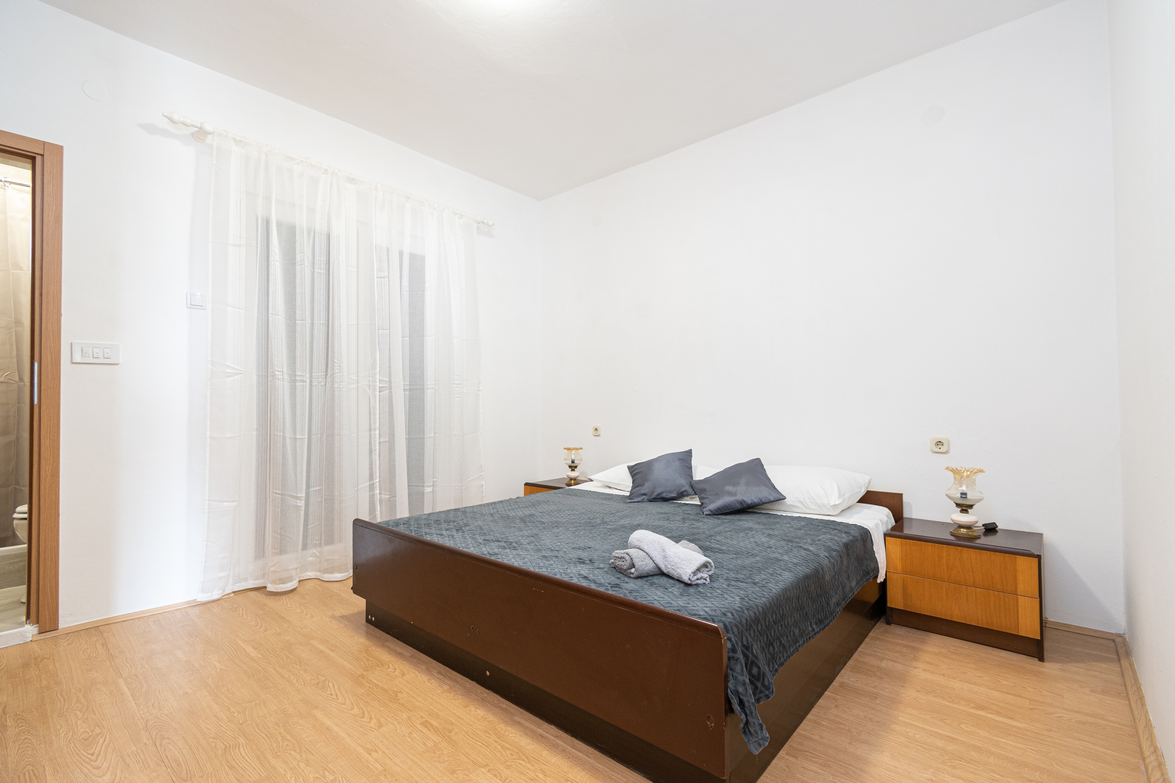 Two bedroom apartment with terrace and sea view Kraj, Pašman  A-a